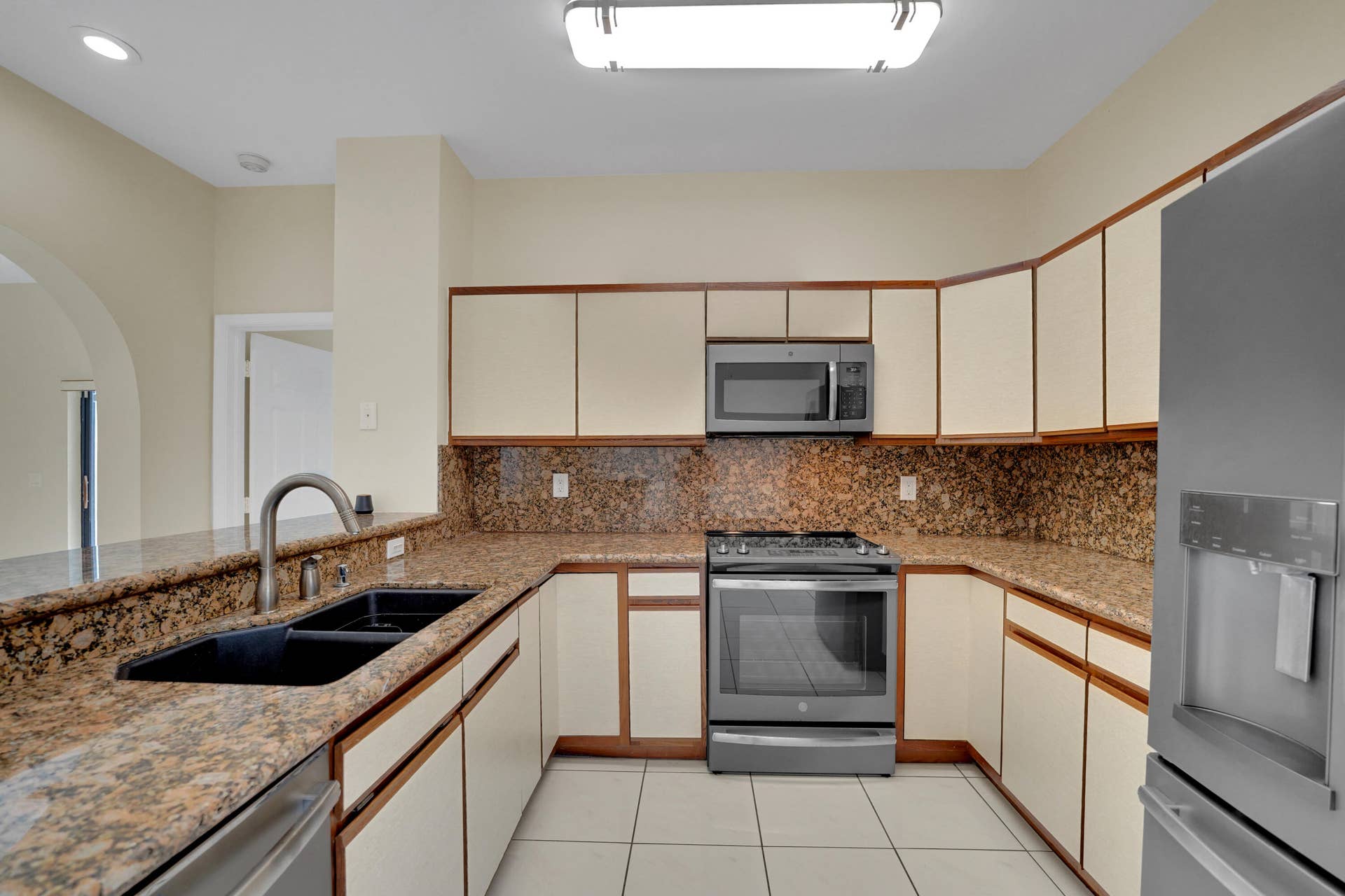 9401 NW 18TH Drive, Plantation, FL 33322 DSC01287