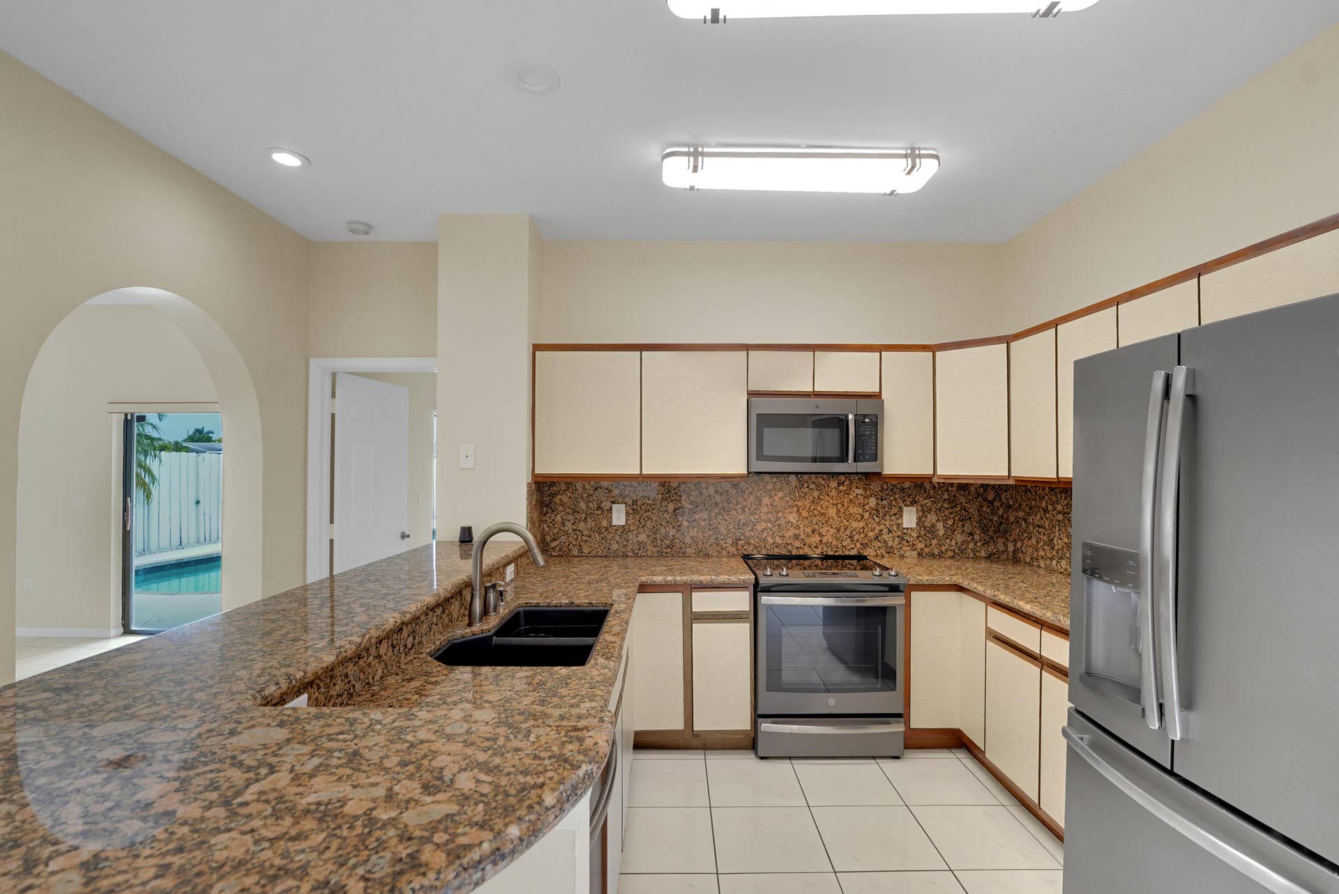 9401 NW 18TH Drive, Plantation, FL 33322 DSC01281