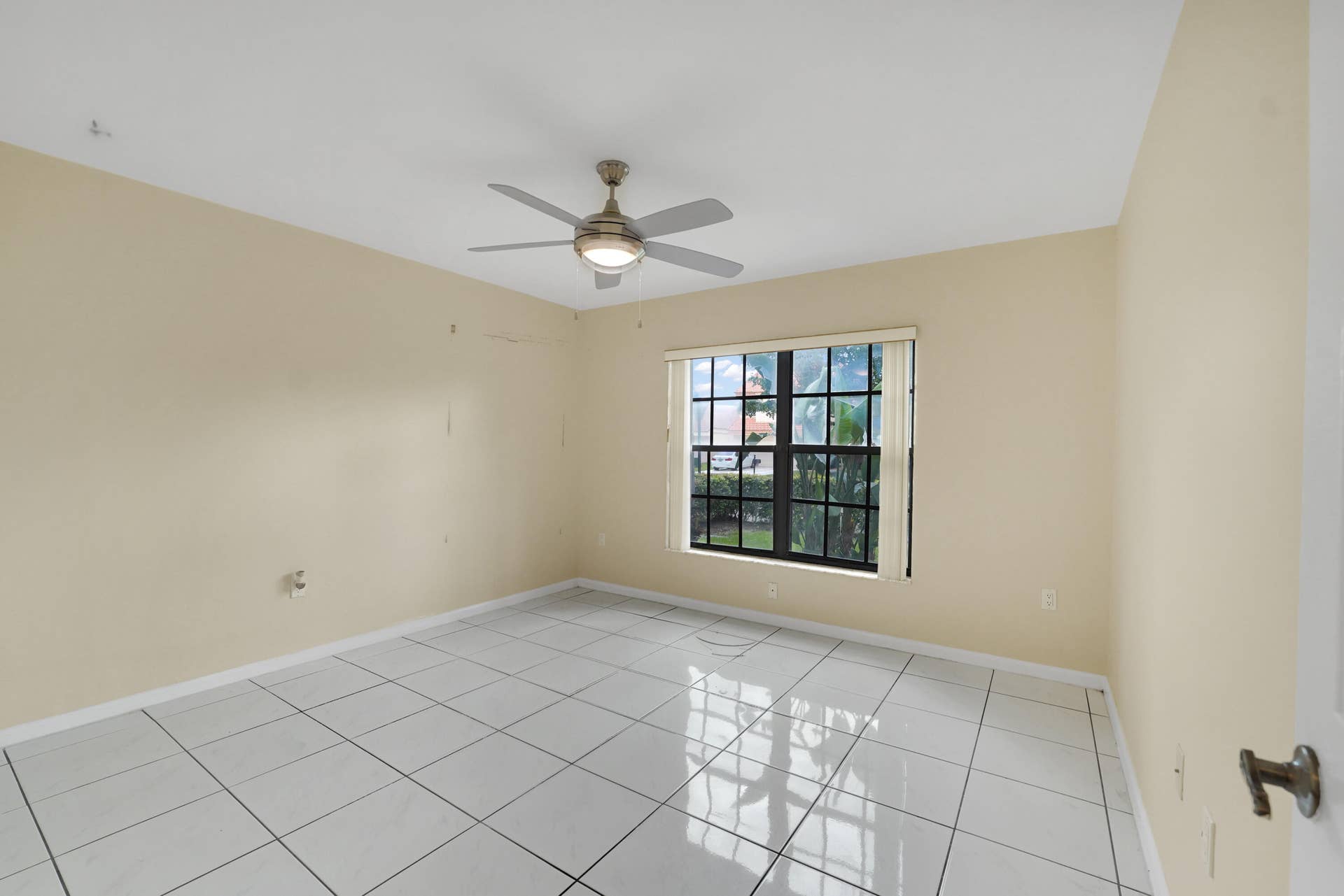 9401 NW 18TH Drive, Plantation, FL 33322 DSC01320