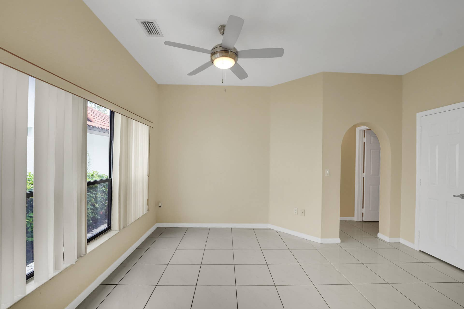 9401 NW 18TH Drive, Plantation, FL 33322 DSC01299