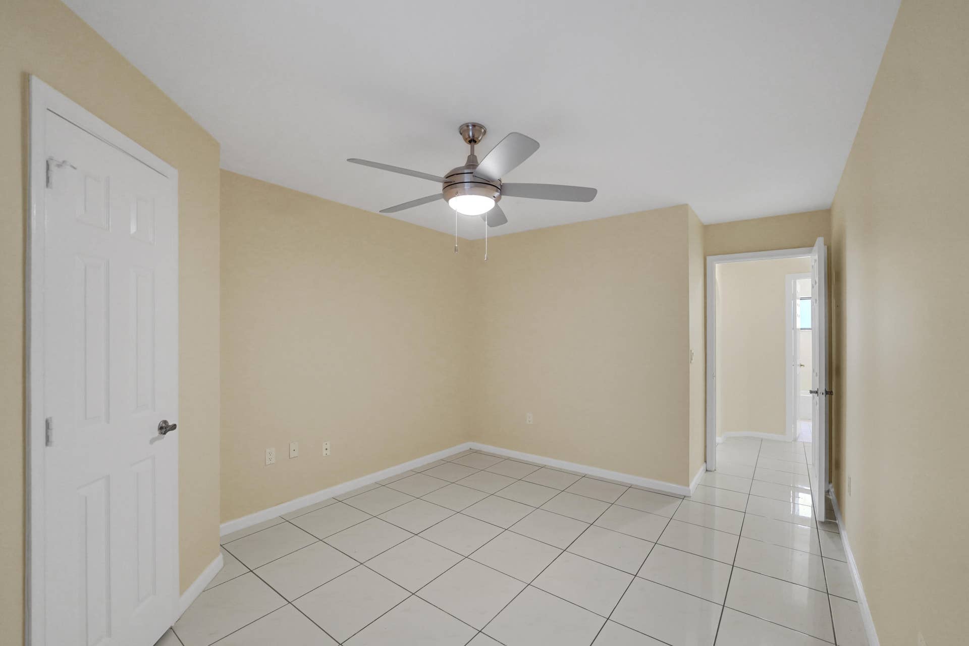 9401 NW 18TH Drive, Plantation, FL 33322 DSC01305