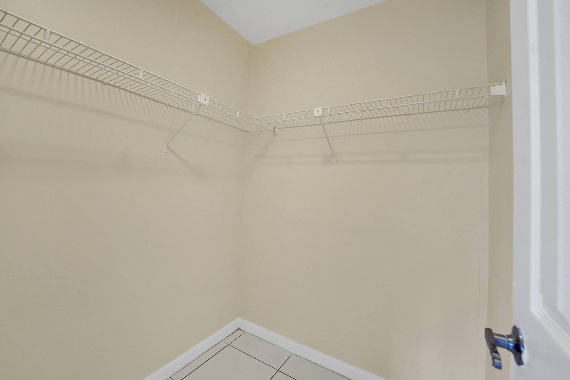 9401 NW 18TH Drive, Plantation, FL 33322 DSC01368