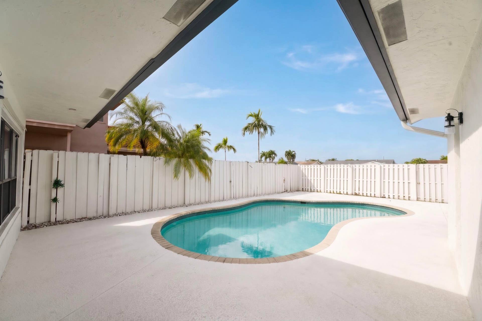 9401 NW 18TH Drive, Plantation, FL 33322 IMG_1506