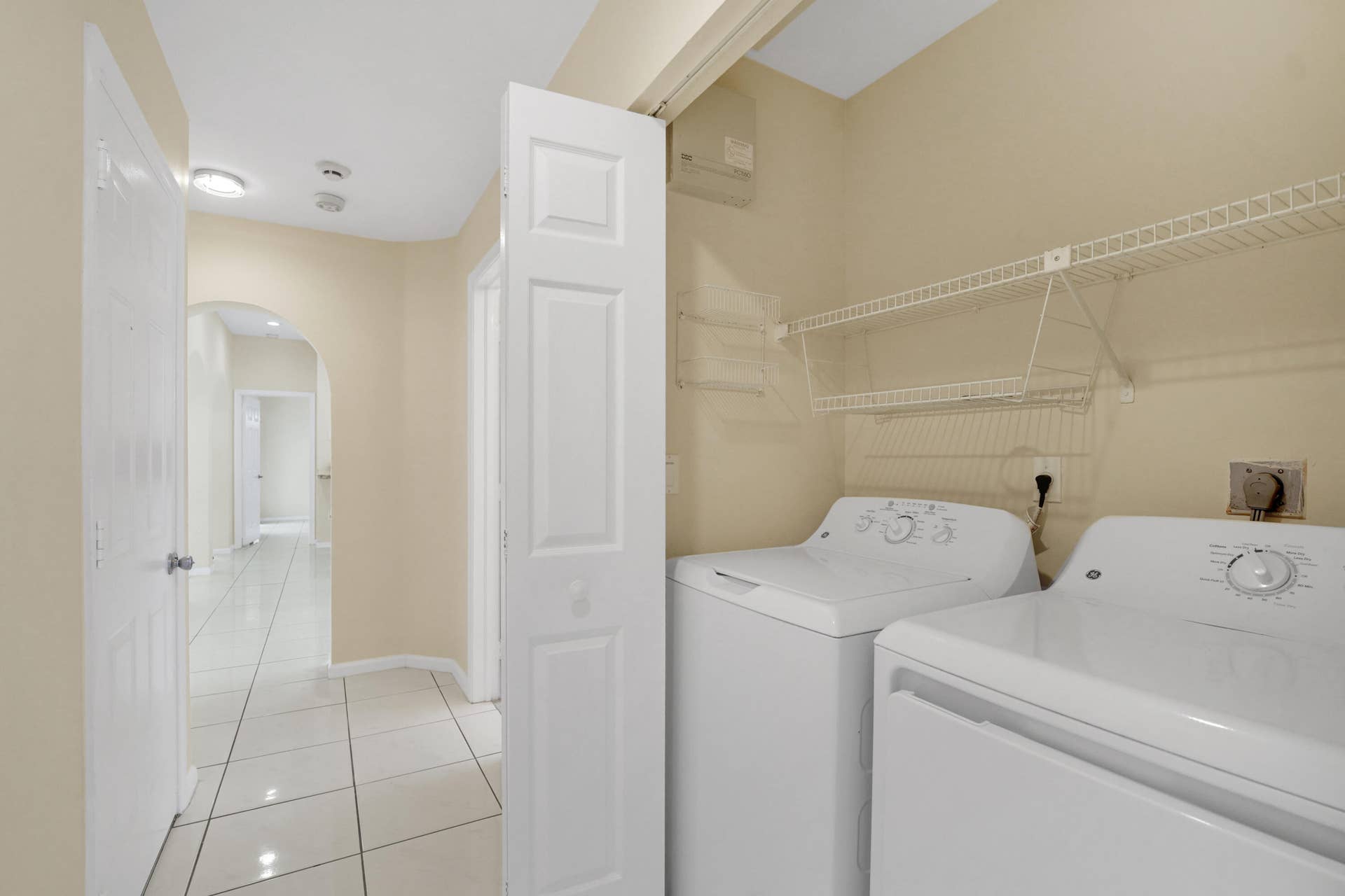 9401 NW 18TH Drive, Plantation, FL 33322 DSC01317