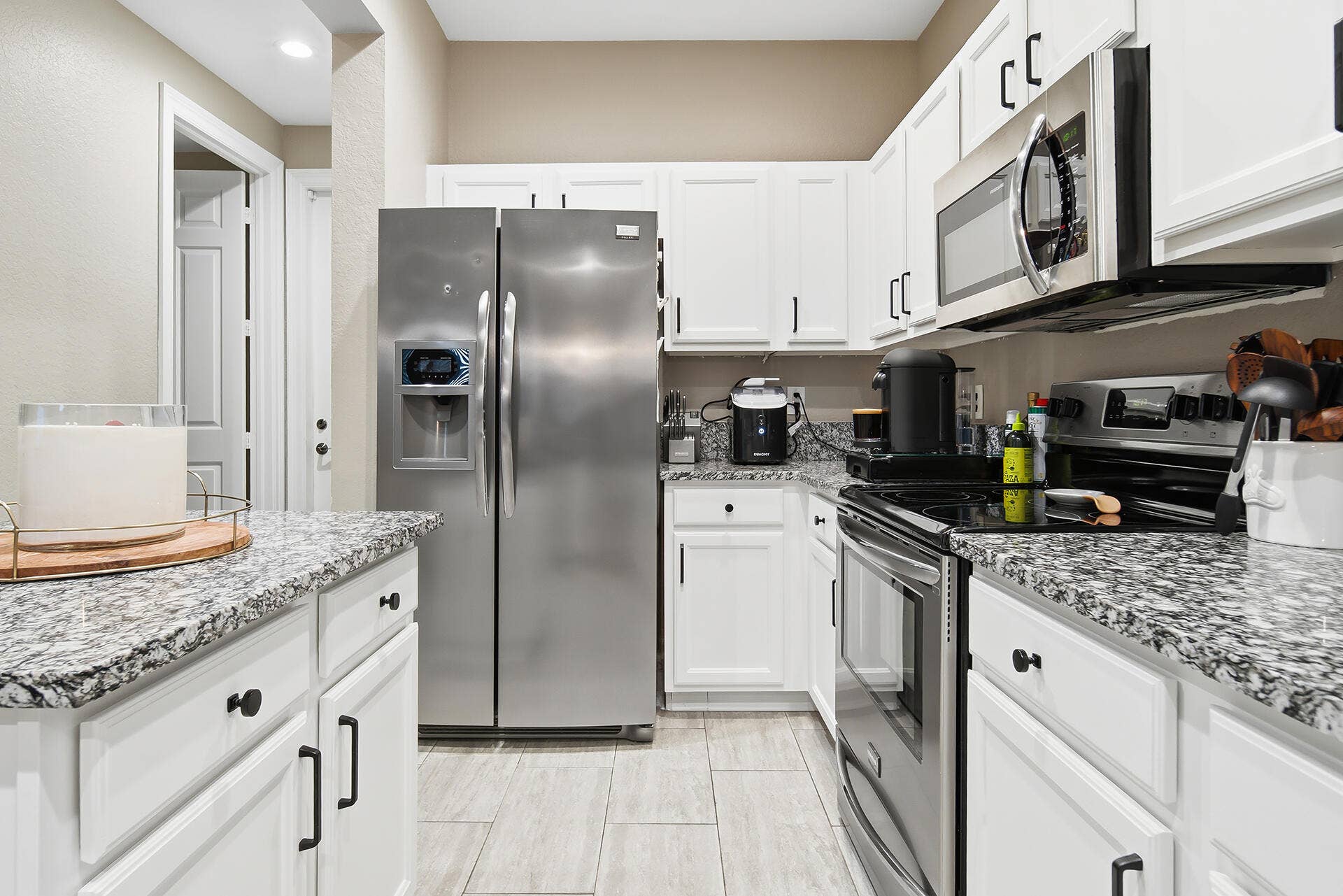 480 Amador Lane, #4, West Palm Beach, FL 33401 480-AMADOR-LANE-UNIT-4-33401-007