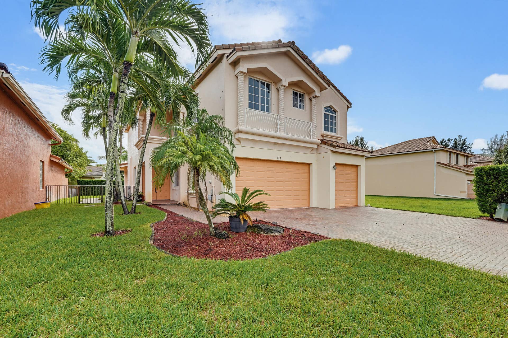 122 SARONA Circle, Royal Palm Beach, FL 33411 DSC08229