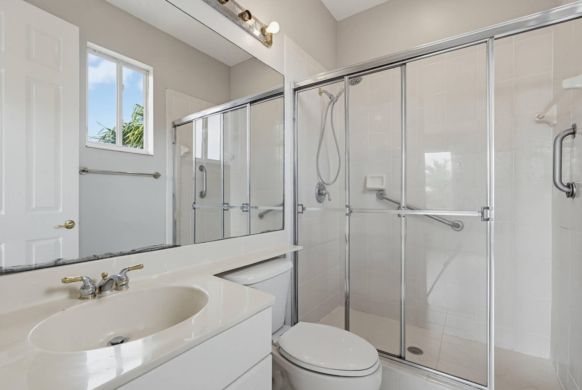 122 SARONA Circle, Royal Palm Beach, FL 33411 DSC08434