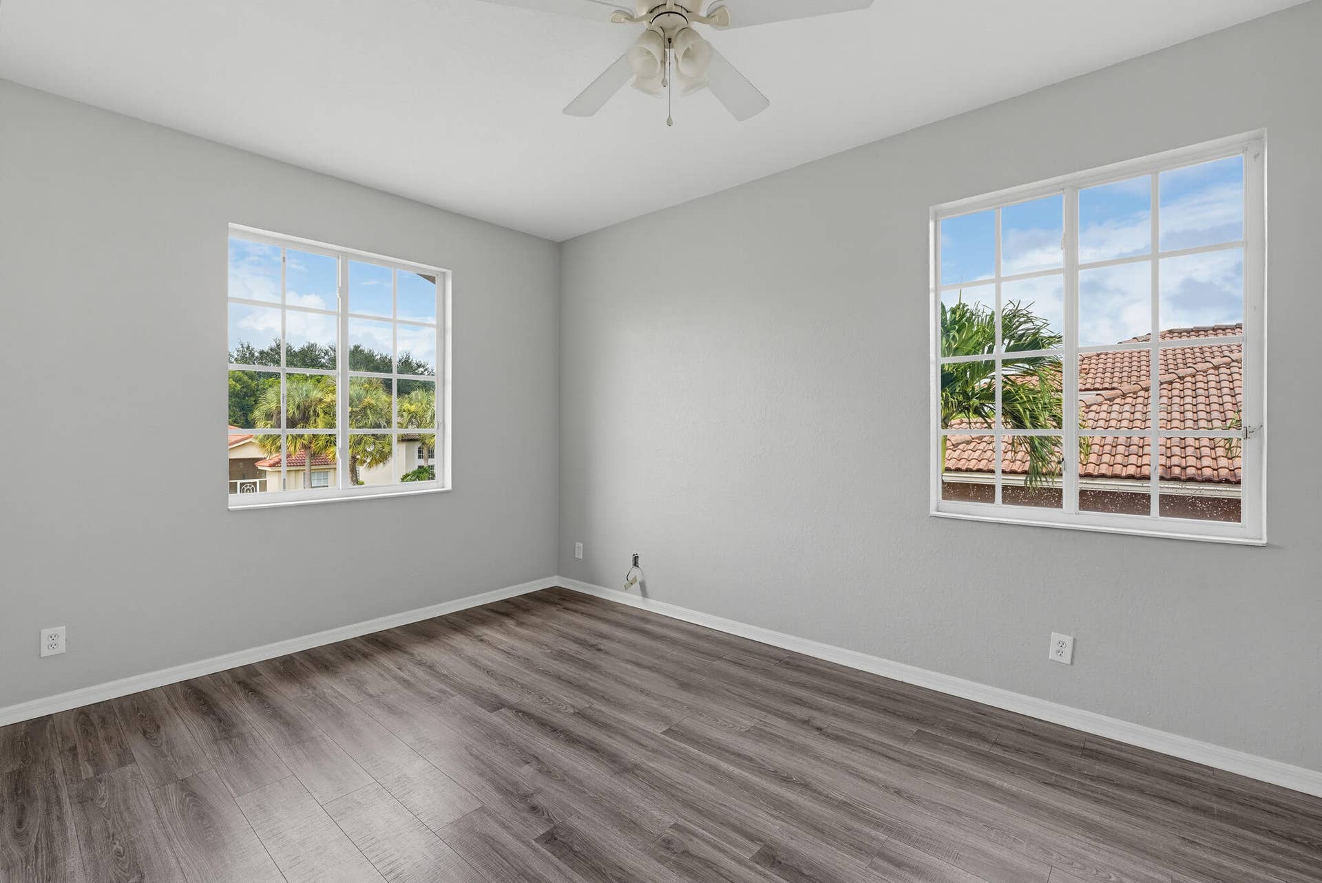 122 SARONA Circle, Royal Palm Beach, FL 33411 DSC08464