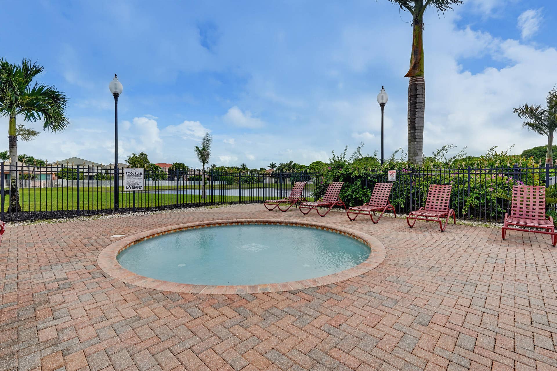 122 SARONA Circle, Royal Palm Beach, FL 33411 DSC08519