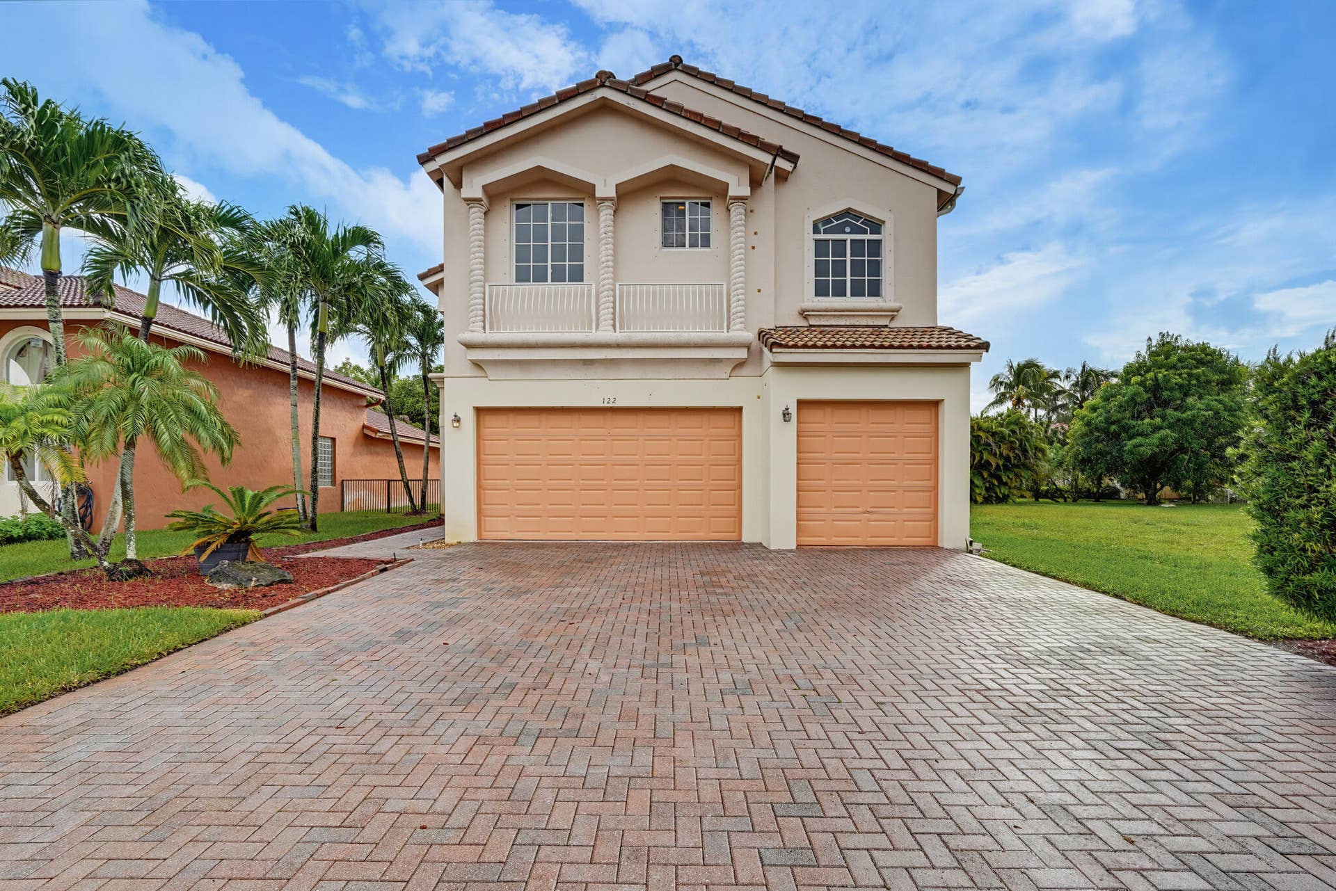 122 SARONA Circle, Royal Palm Beach, FL 33411 DSC08219