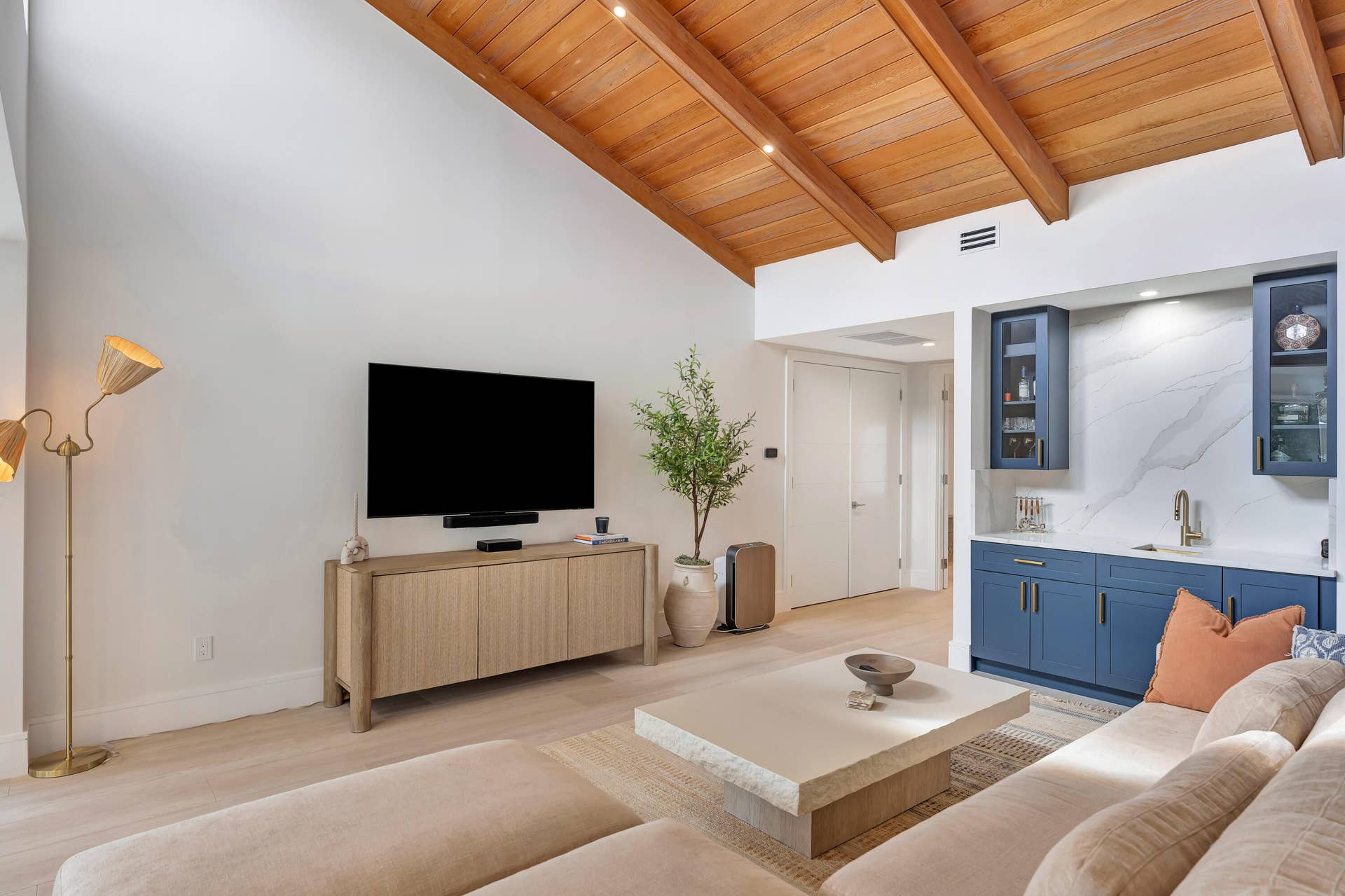 643 Lakewoode Circle E, Delray Beach, FL 33445 _MLP0611