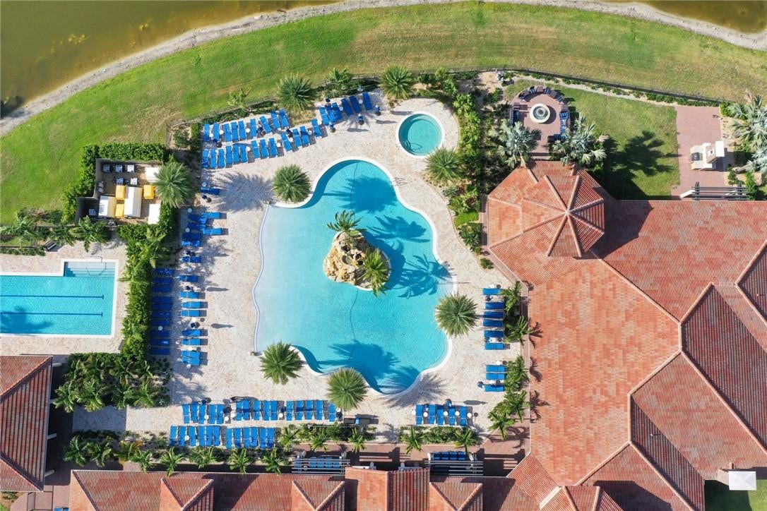 9567 KARLBERG Way, Parkland, FL 33076 Welcome in this resort-style community