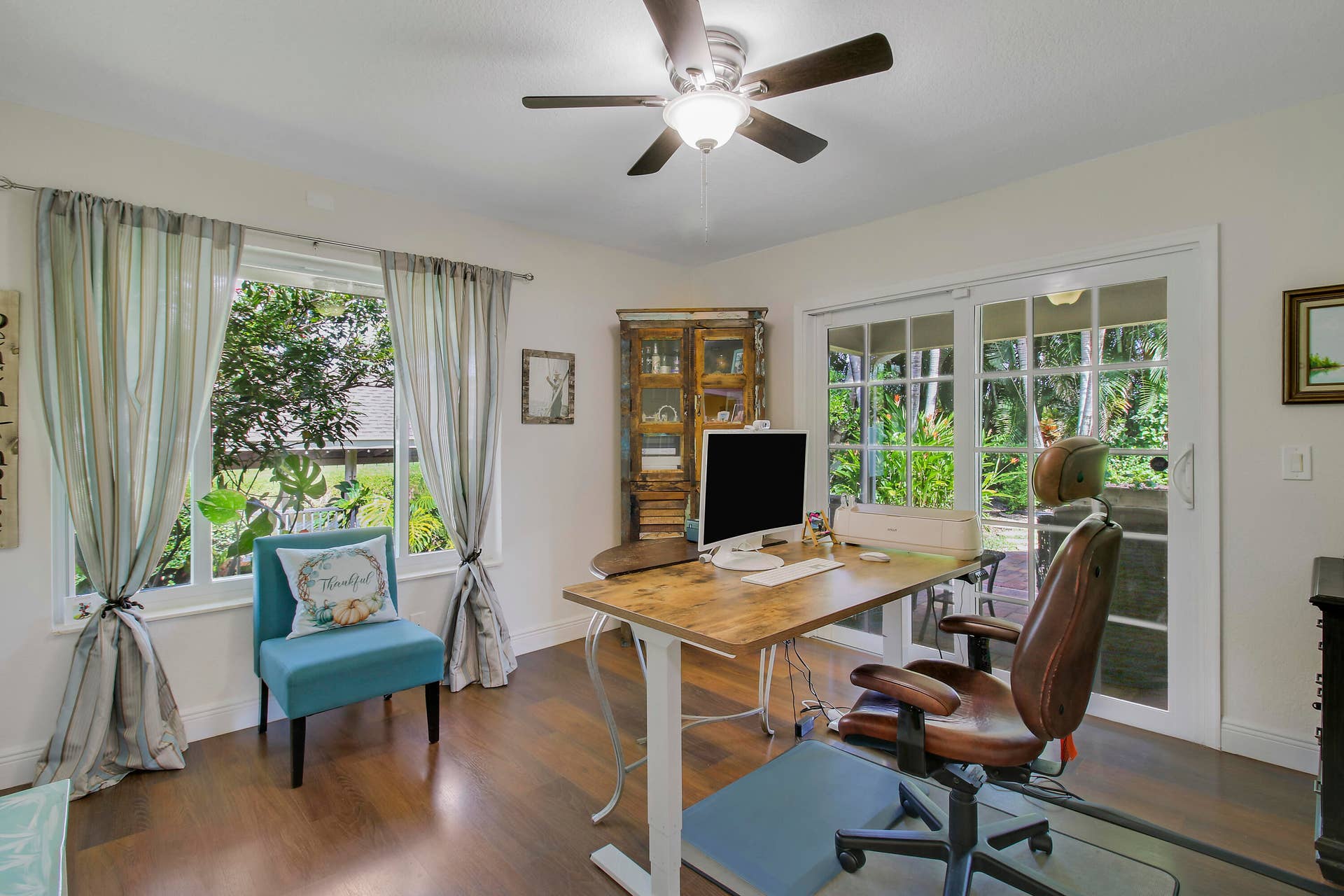 1209 SW 25TH Avenue, Boynton Beach, FL 33426 currently used as an office