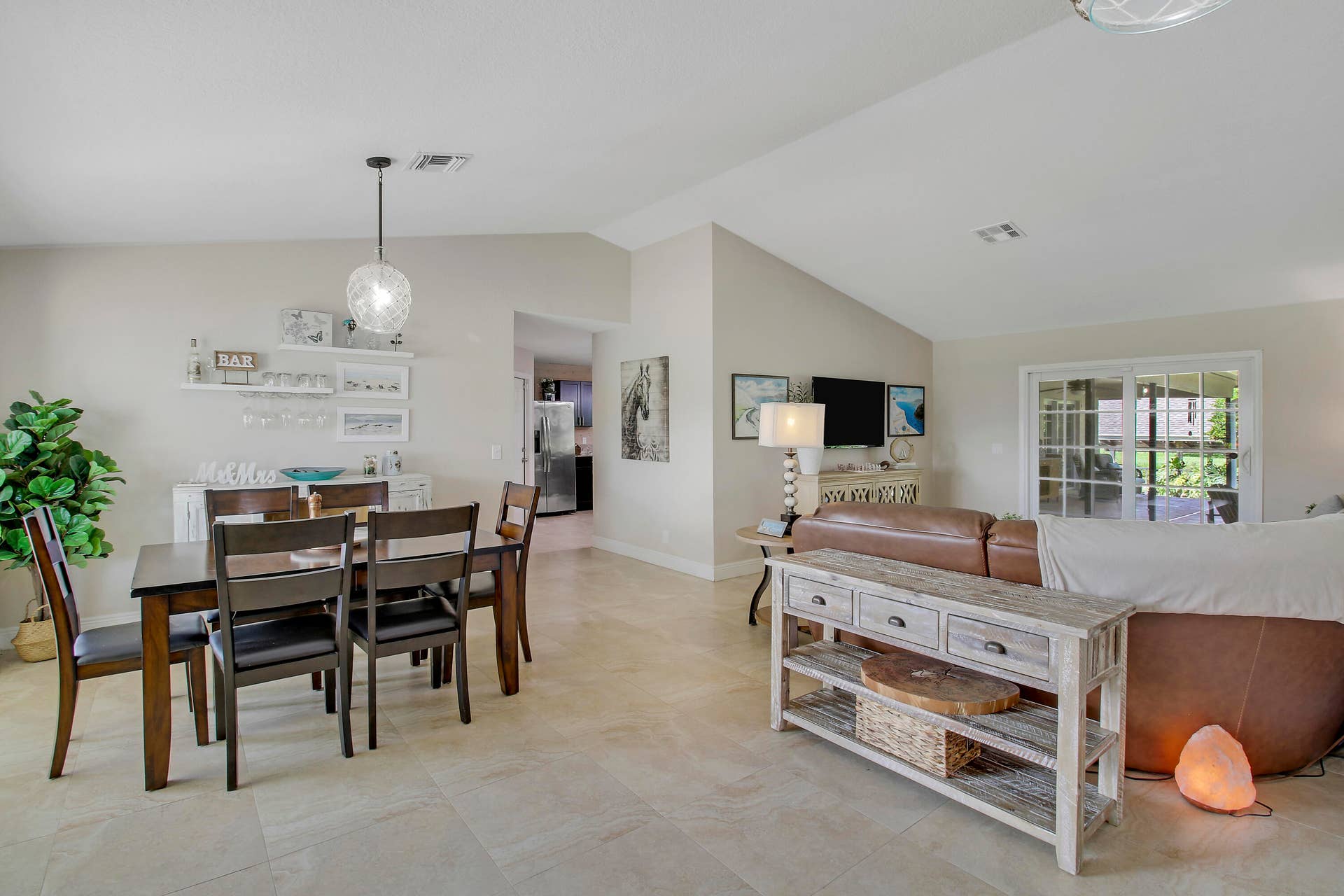 1209 SW 25TH Avenue, Boynton Beach, FL 33426 Open Floorplan