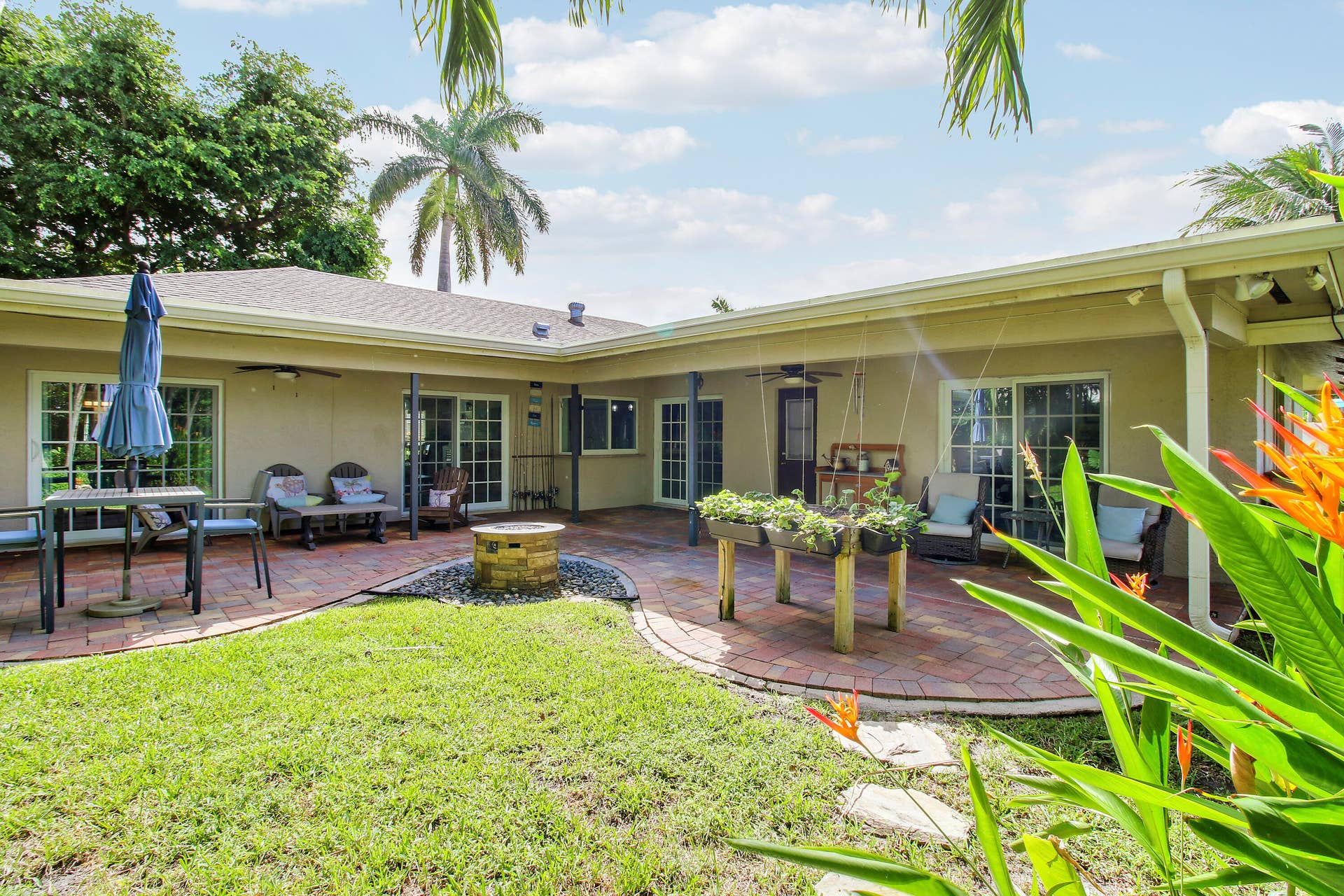 1209 SW 25TH Avenue, Boynton Beach, FL 33426 Back View