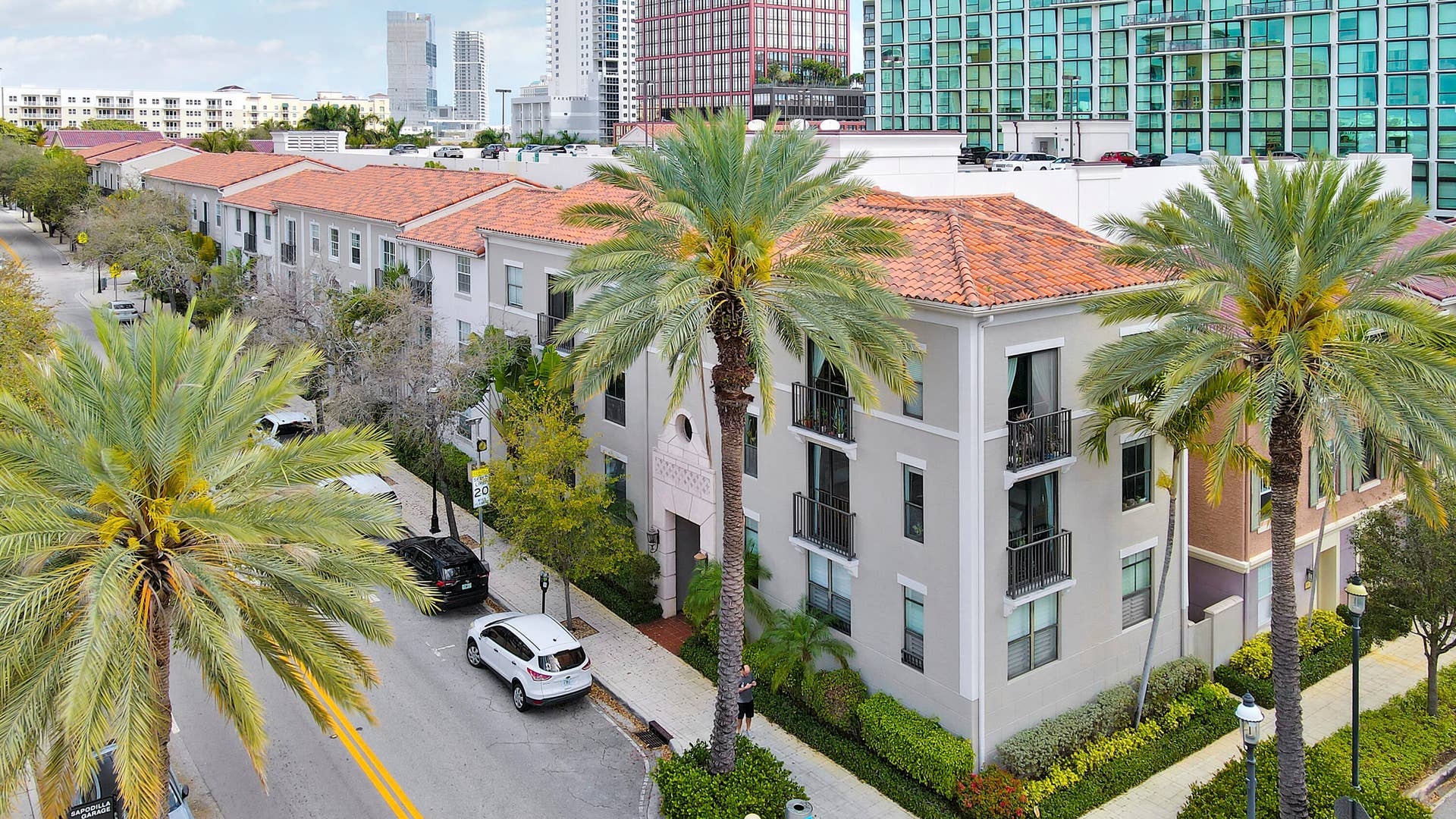 580 S SAPODILLA Avenue, #305, West Palm Beach, FL 33401 Aerials-43