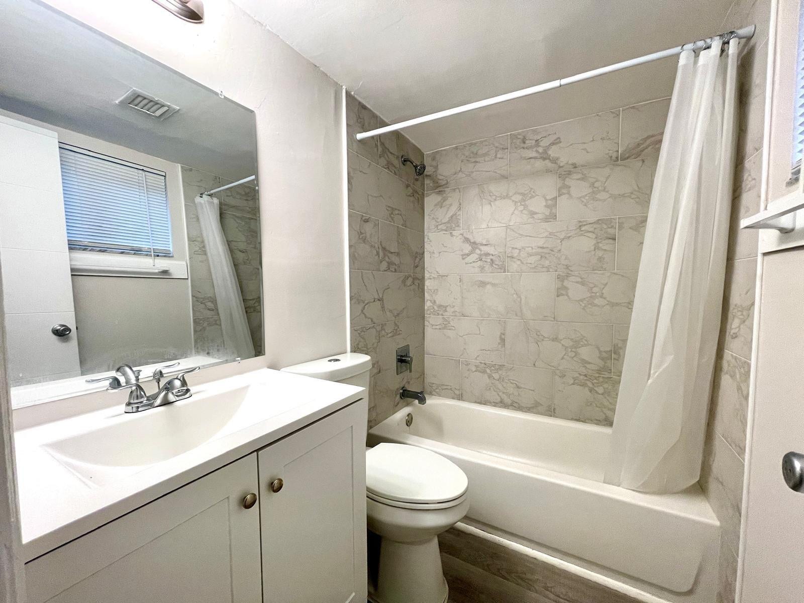 820 NE 17TH Avenue, #3, Fort Lauderdale, Fort Lauderdale, FL 33304 Photo 6