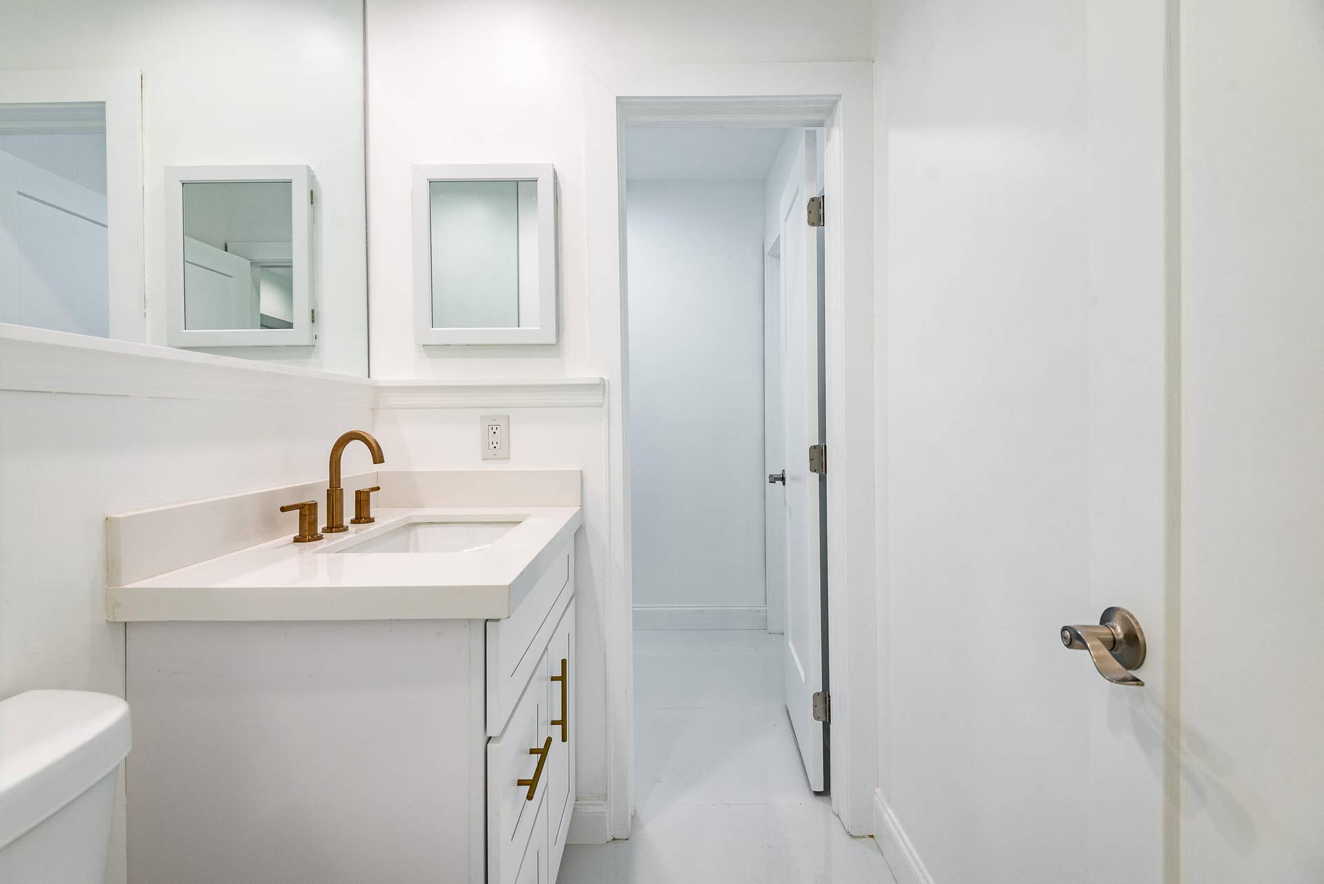 323 W Conference Drive W, #Unit B, Boca Raton, FL 33486 323-34