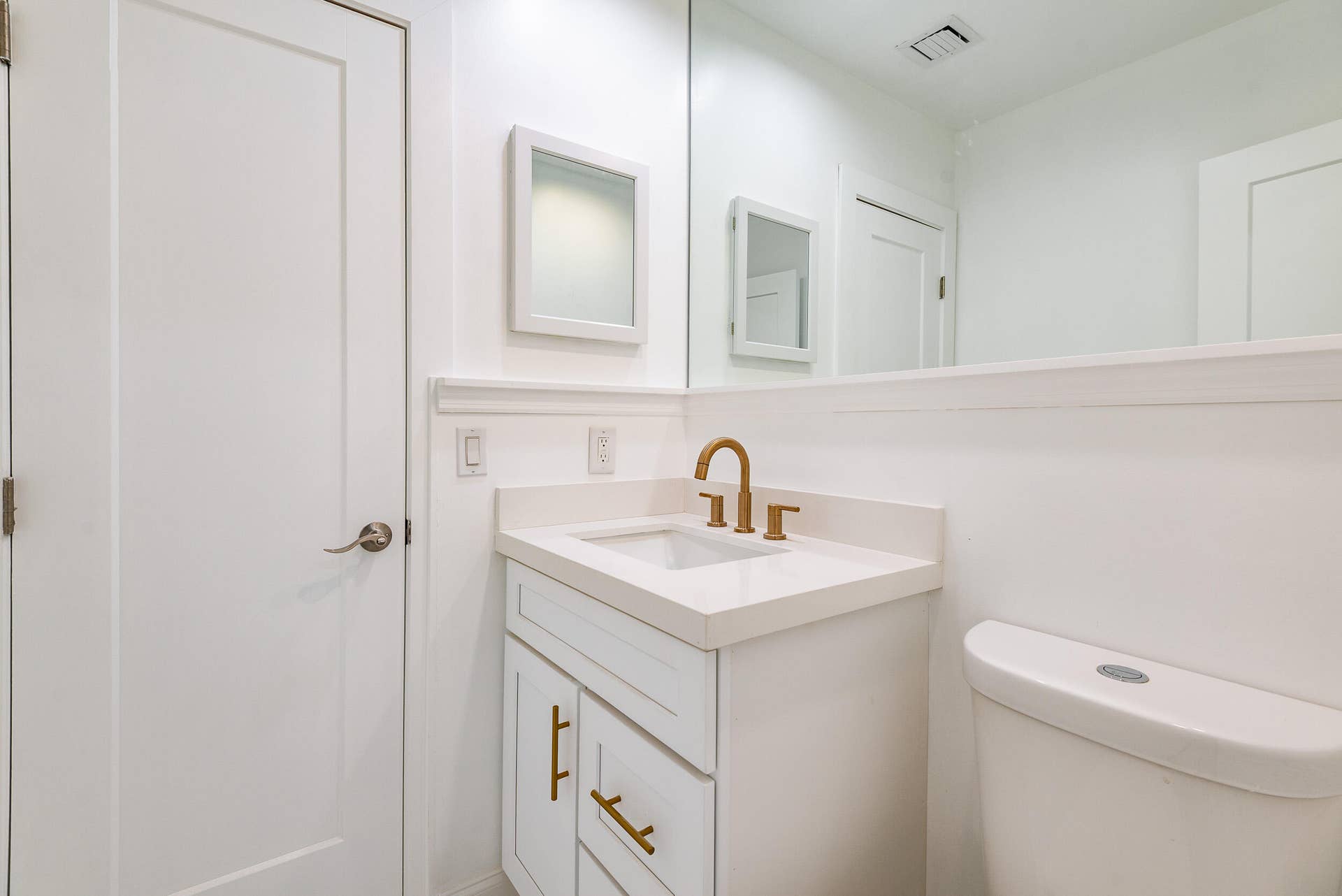 323 W Conference Drive W, #Unit B, Boca Raton, FL 33486 323-30