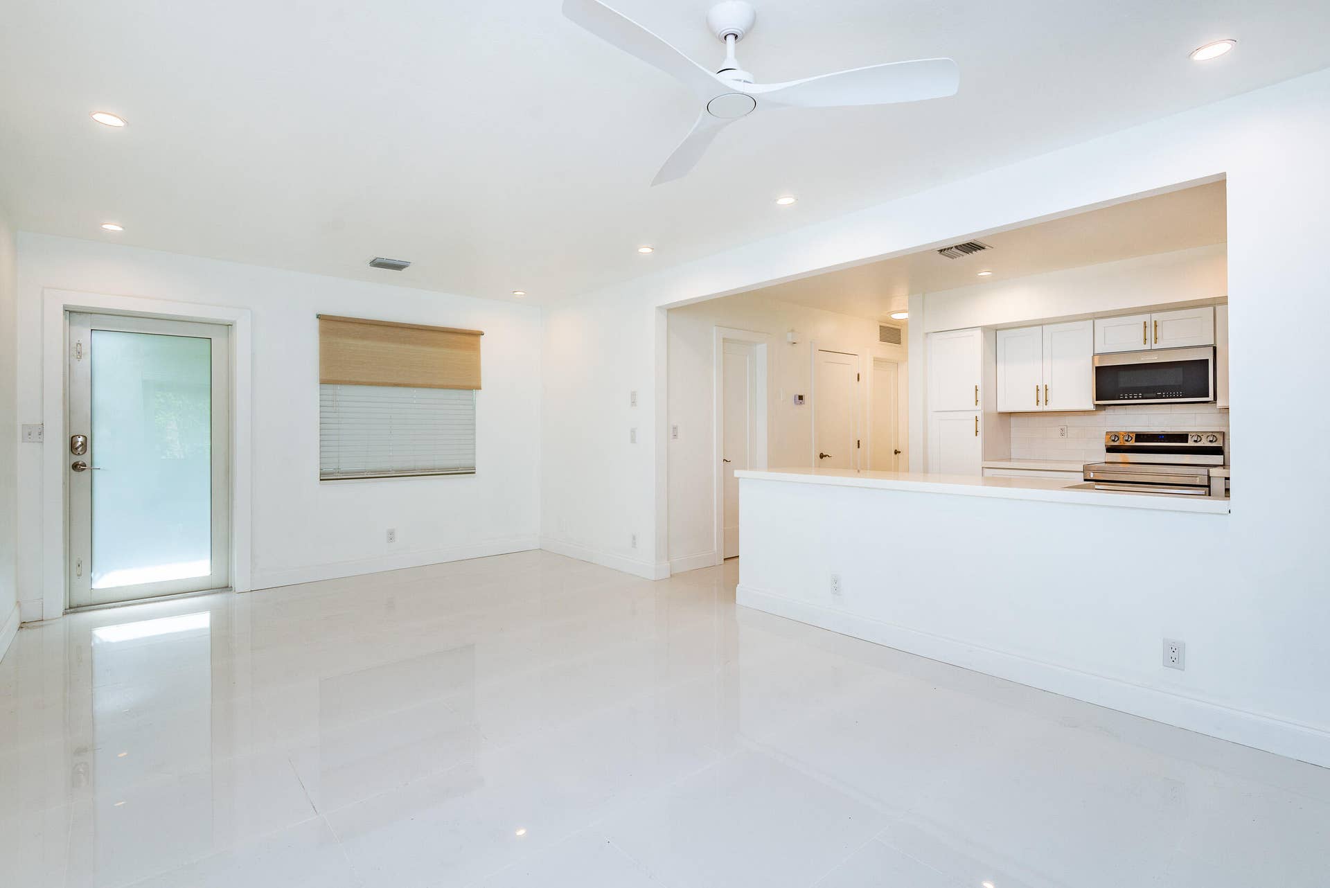 323 W Conference Drive W, #Unit B, Boca Raton, FL 33486 323-16