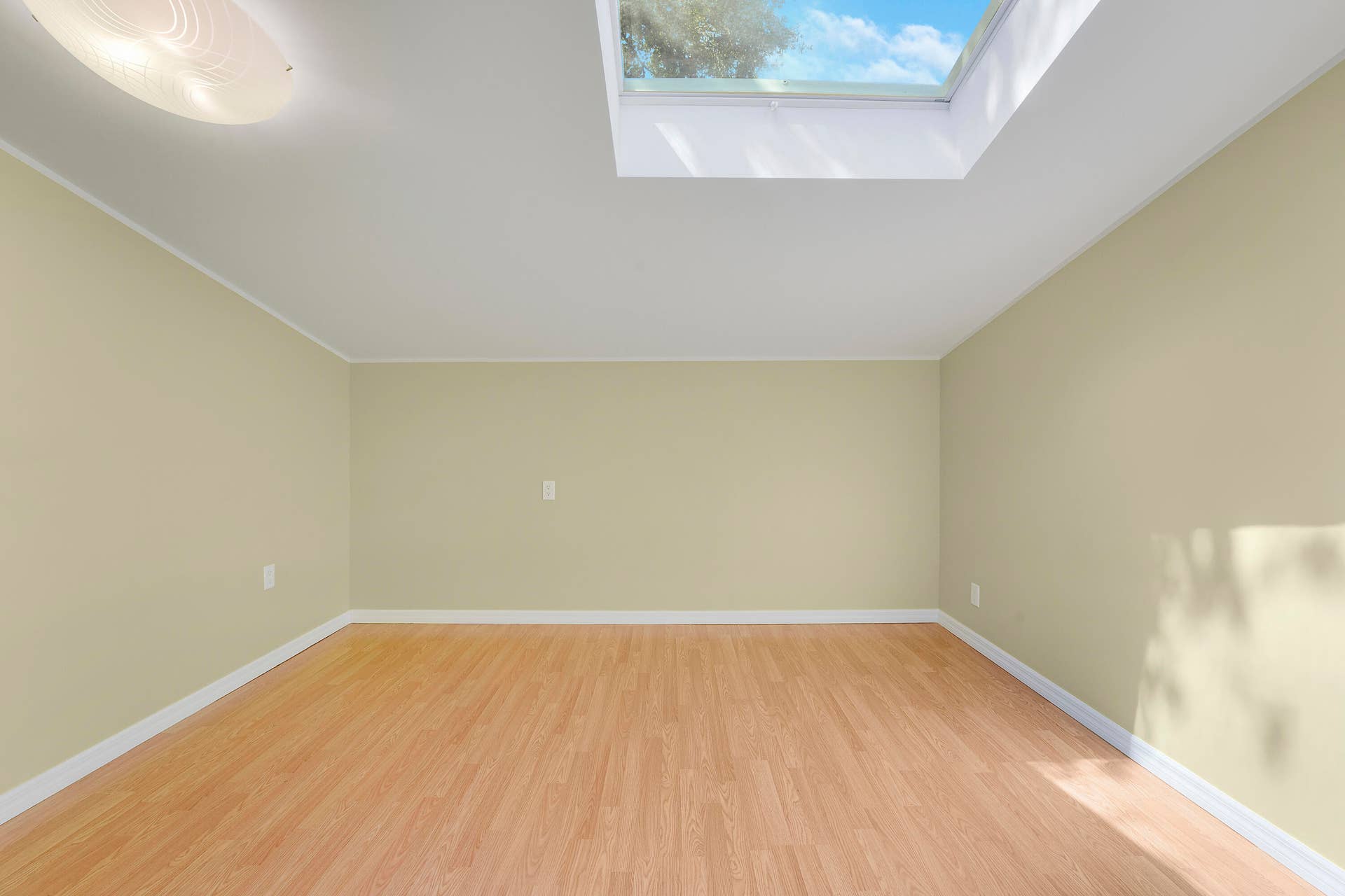12263 SANDY Run, Jupiter, FL 33478 Bedroom #2 Skylight