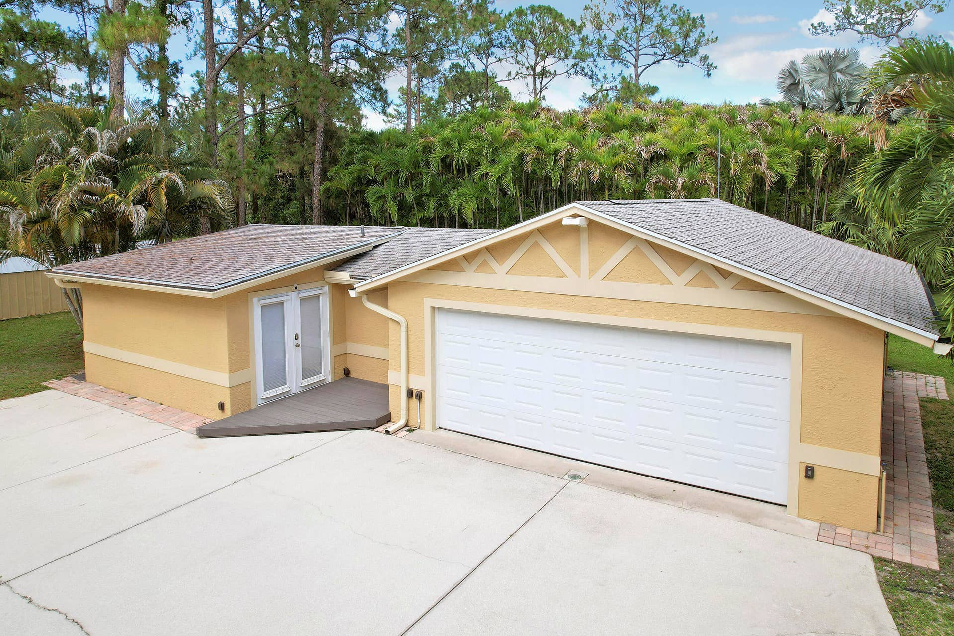 12263 SANDY Run, Jupiter, FL 33478 Garage / Guest House