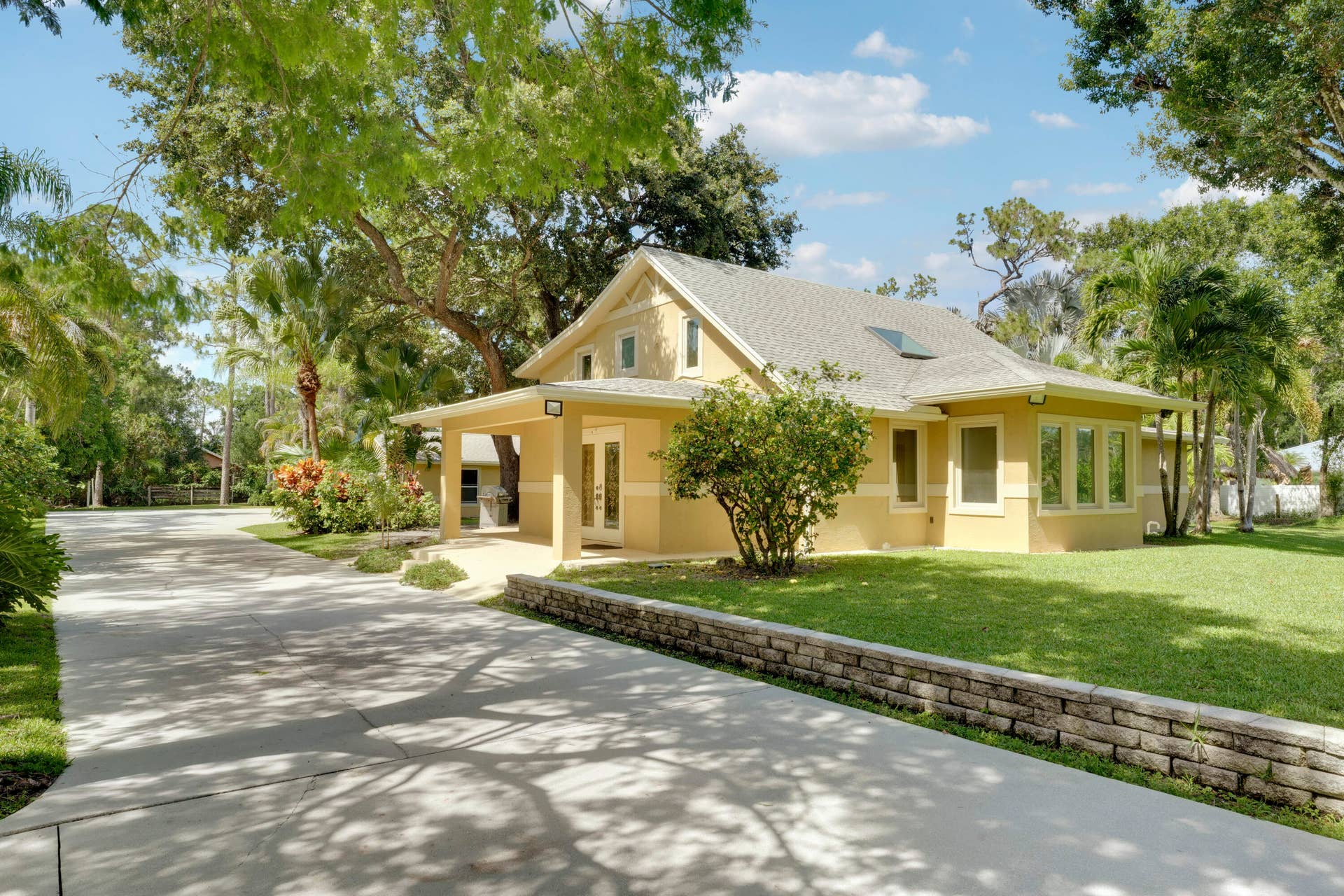 12263 SANDY Run, Jupiter, FL 33478 Driveway