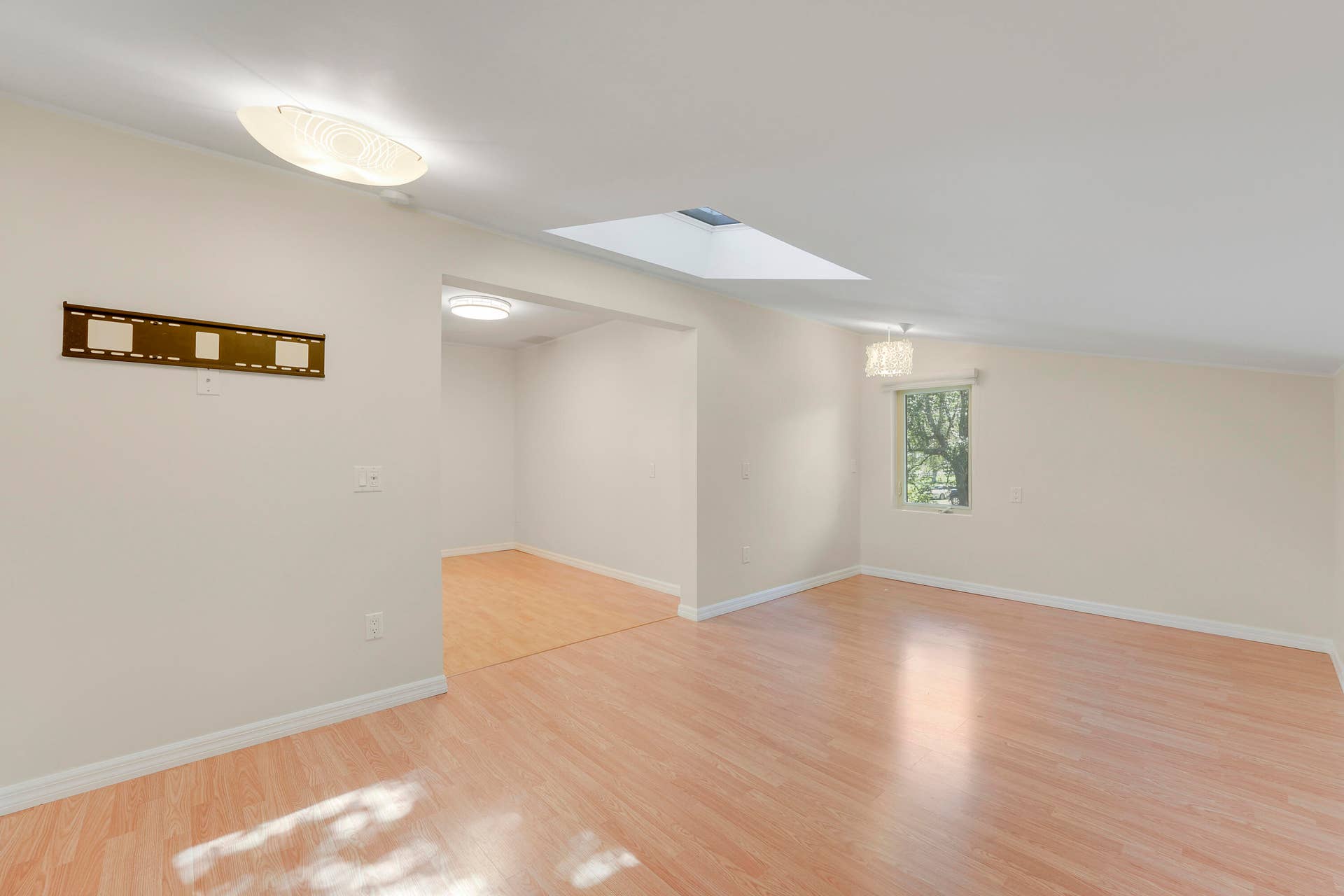 12263 SANDY Run, Jupiter, FL 33478 Bedroom #3 Skylight