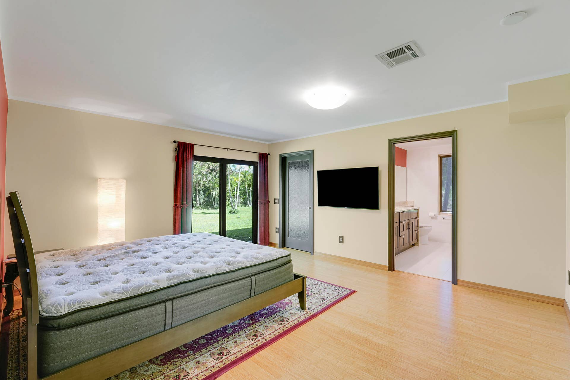 12263 SANDY Run, Jupiter, FL 33478 Primary Bedroom / Bathroom