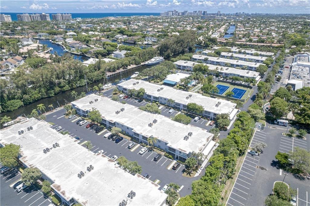 6295 Bay Club Drive, #1, Fort Lauderdale, FL 33308 Photo 2