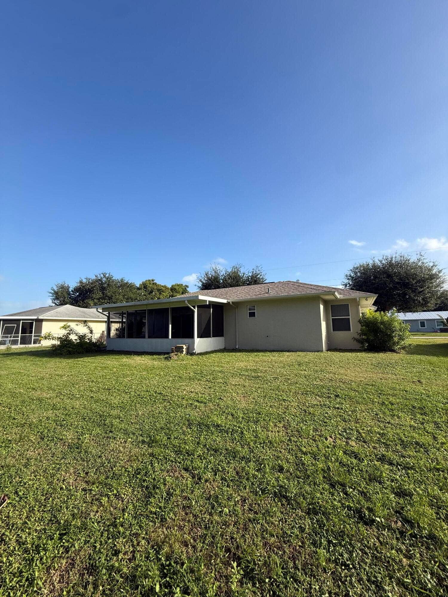2226 SE FRIENDSHIP Street, Port St Lucie, FL 34952 IMG_1671