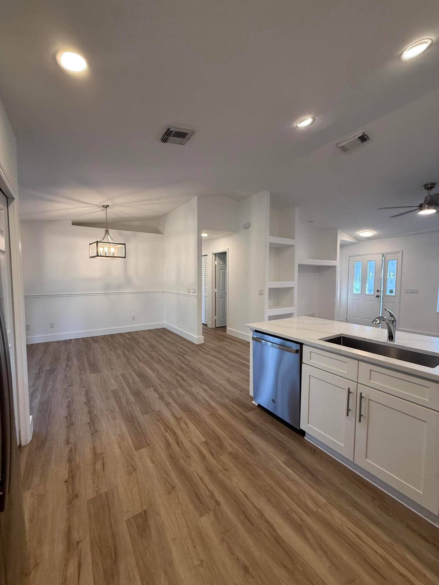 2226 SE FRIENDSHIP Street, Port St Lucie, FL 34952 IMG_1633