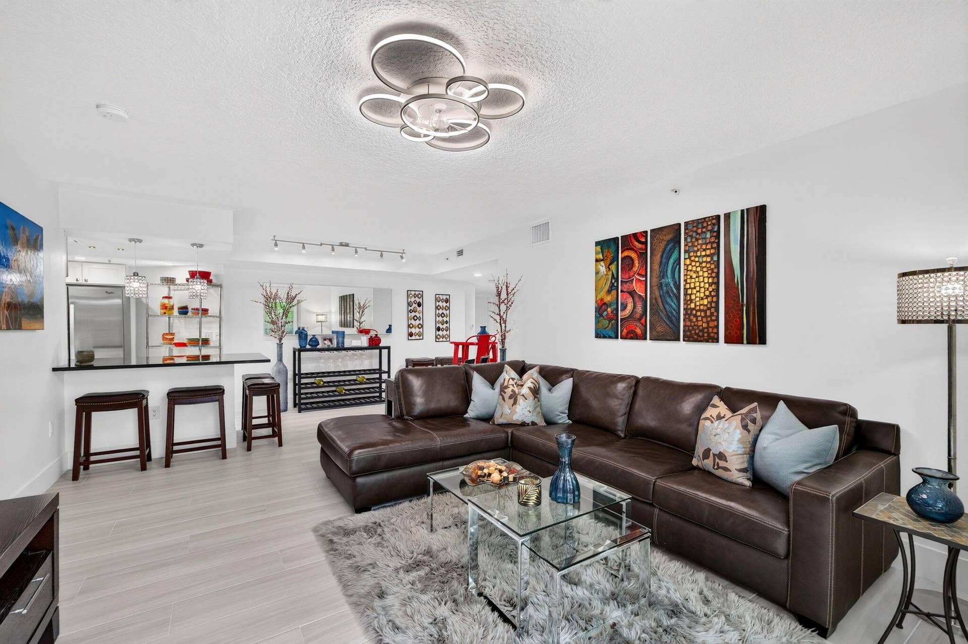 2039 SE 10TH Avenue, #512, Fort Lauderdale, FL 33316 17-web-or-mls-699A3673