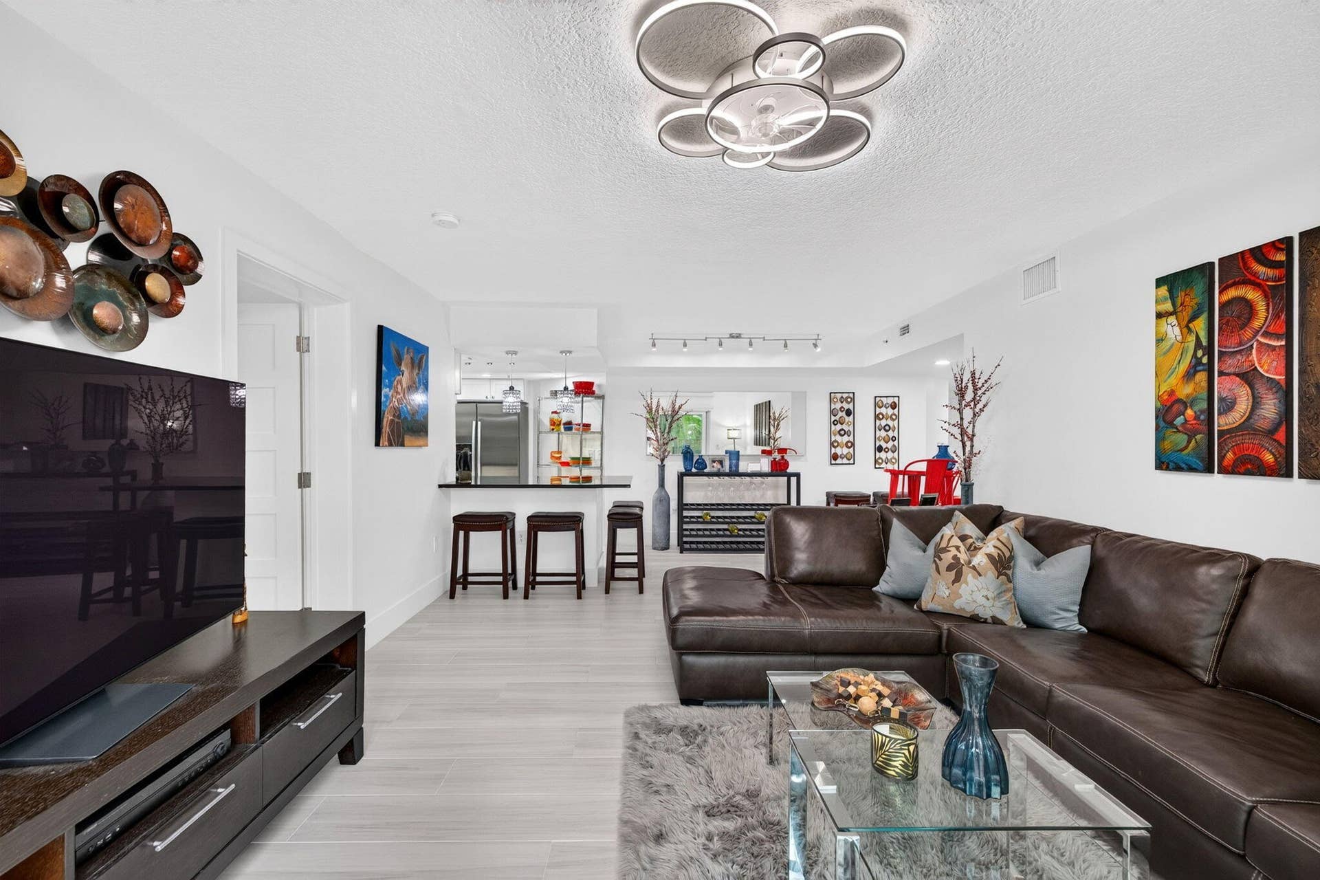 2039 SE 10TH Avenue, #512, Fort Lauderdale, FL 33316 16-web-or-mls-699A3659
