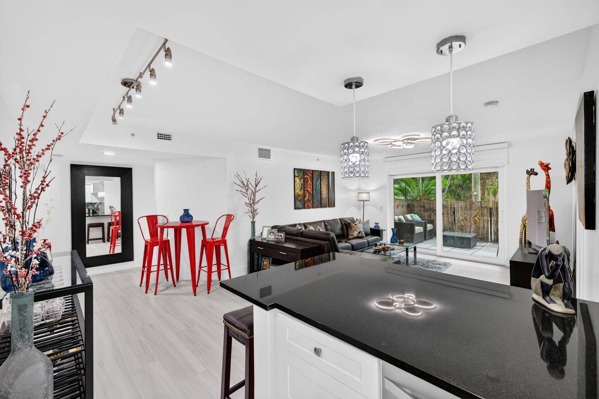 2039 SE 10TH Avenue, #512, Fort Lauderdale, FL 33316 34-web-or-mls-699A3854
