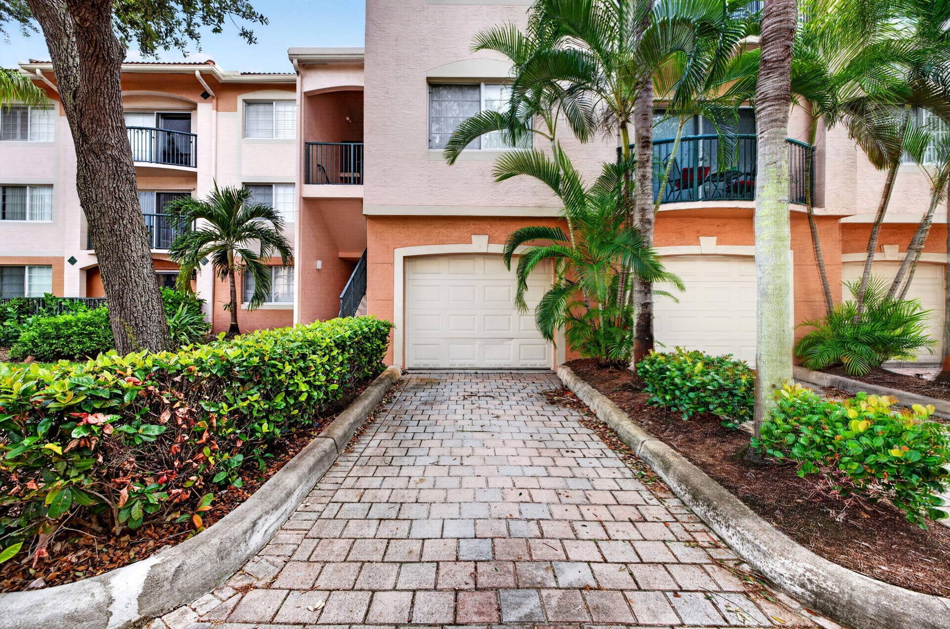 2039 SE 10TH Avenue, #512, Fort Lauderdale, FL 33316 6-web-or-mls-699A4069