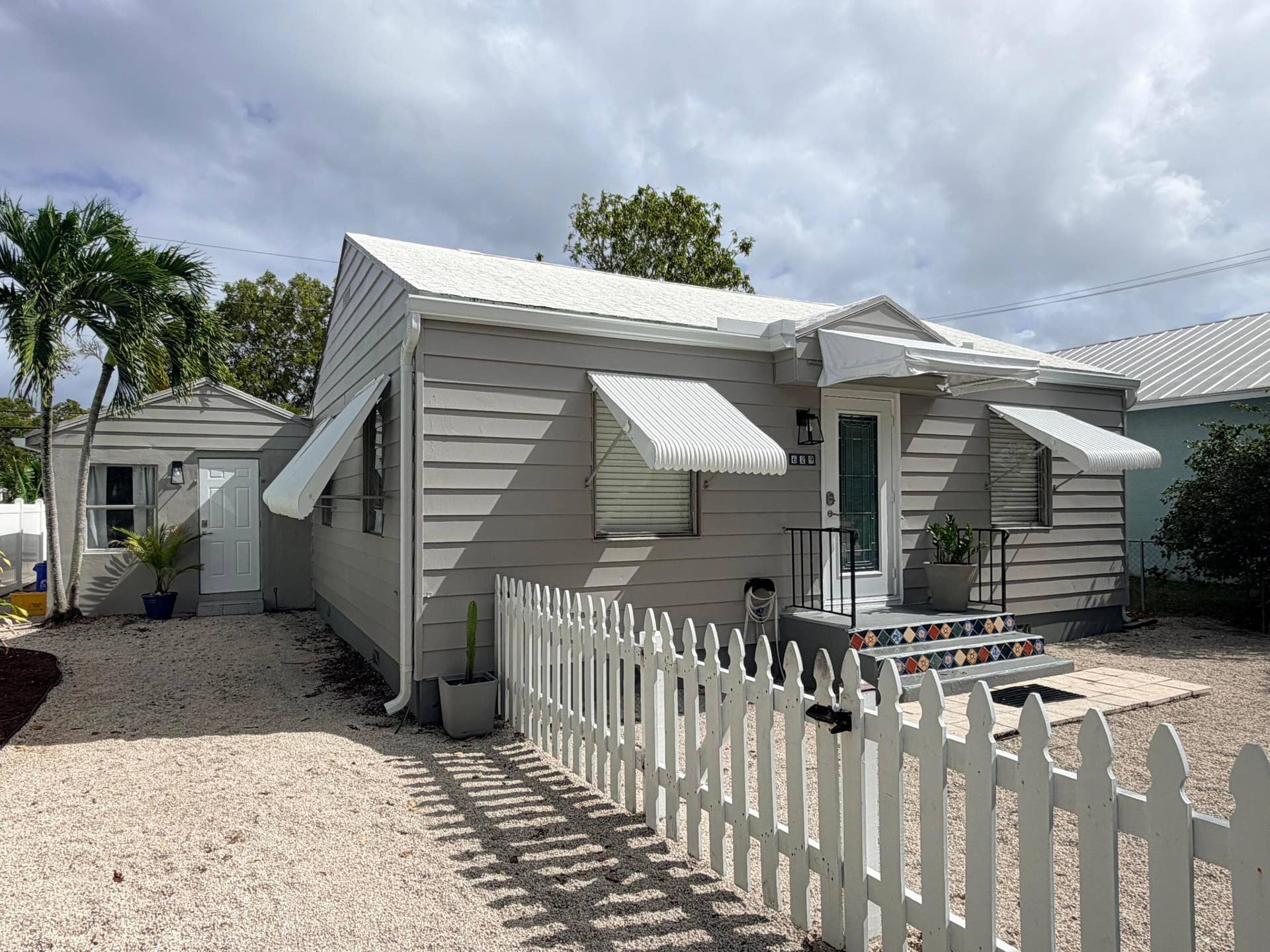 629 SE 4th Avenue, #Back, Delray Beach, FL 33483 entry off 4th Ave