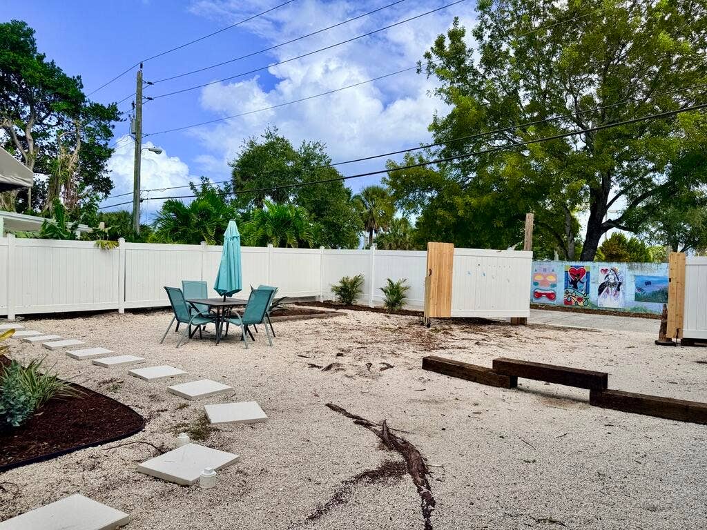 629 SE 4th Avenue, #Back, Delray Beach, FL 33483 60930B86-1E7C-4E85-B691-18CBC0503085_1_1