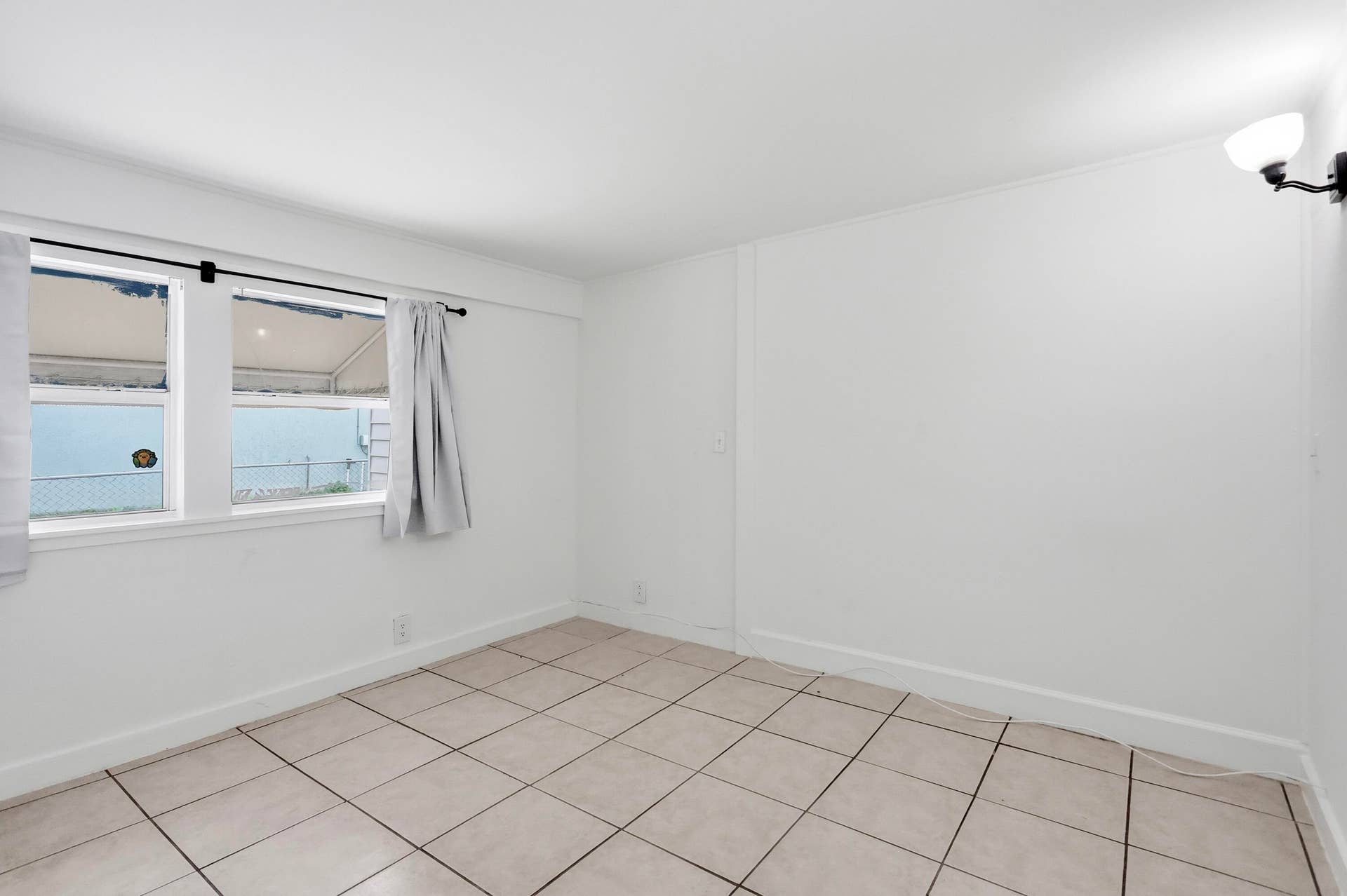 629 SE 4th Avenue, #Back, Delray Beach, FL 33483 Bed 1