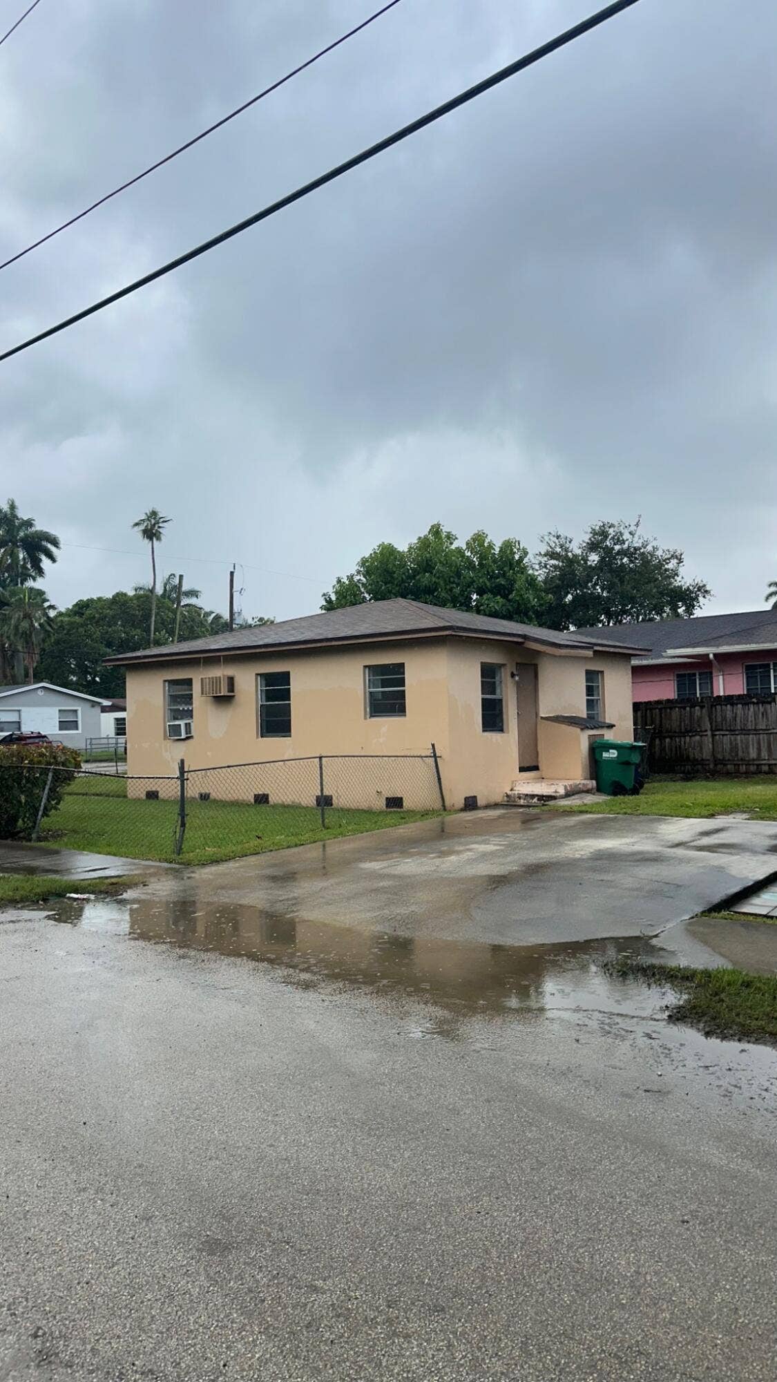 221 NW 82ND Terrace, Miami, FL 33150 13