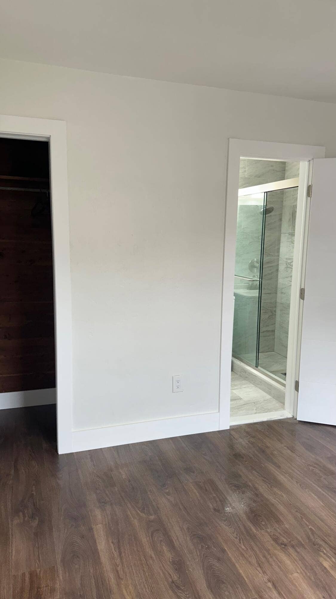 221 NW 82ND Terrace, Miami, FL 33150 2