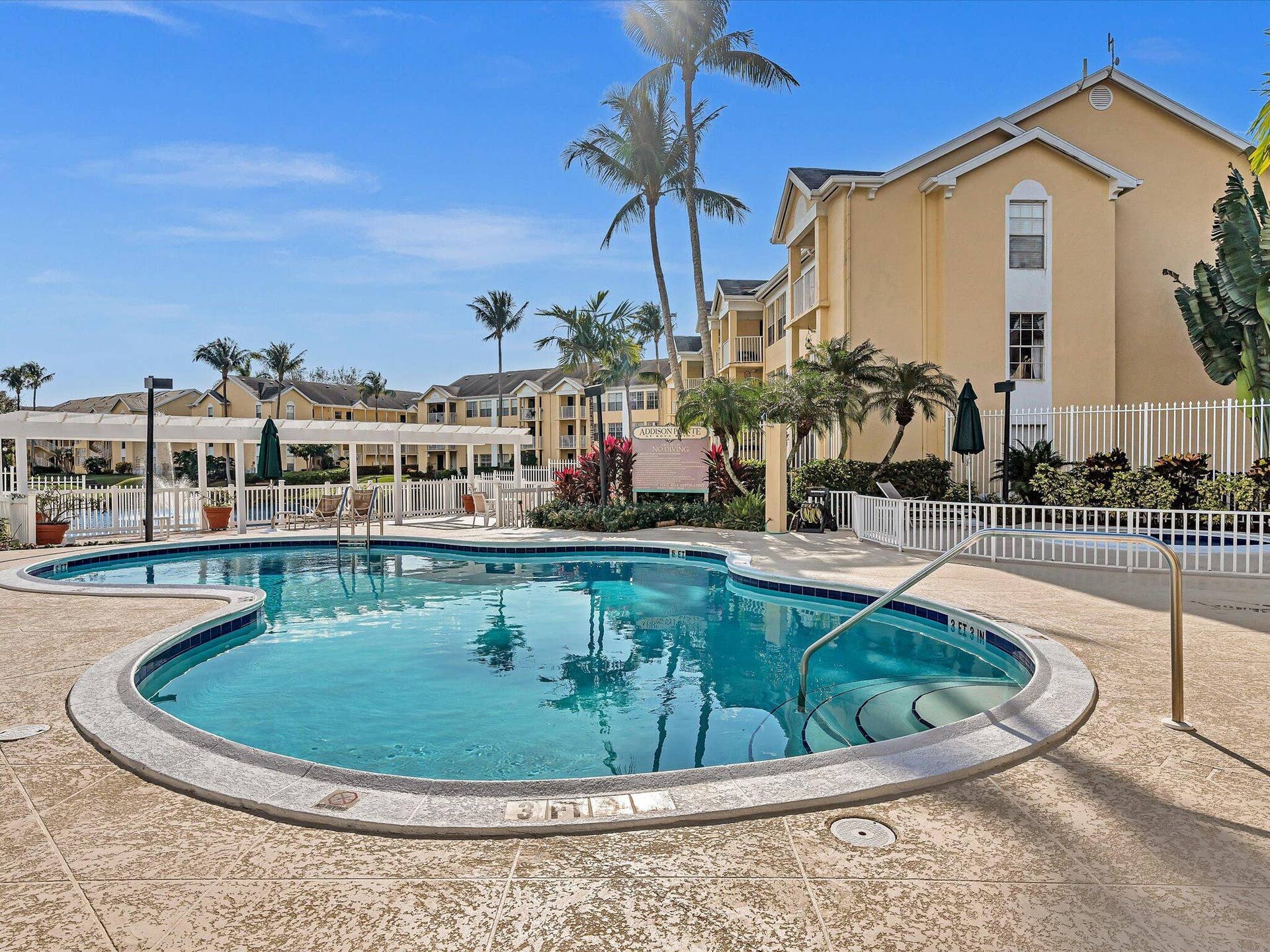 6284 LA COSTA Drive, #K, Boca Raton, Boca Raton, FL 33433 Swimming Pool