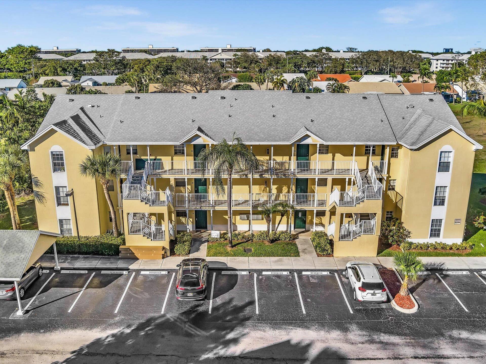 6284 LA COSTA Drive, #K, Boca Raton, Boca Raton, FL 33433 3rd Floor Unit