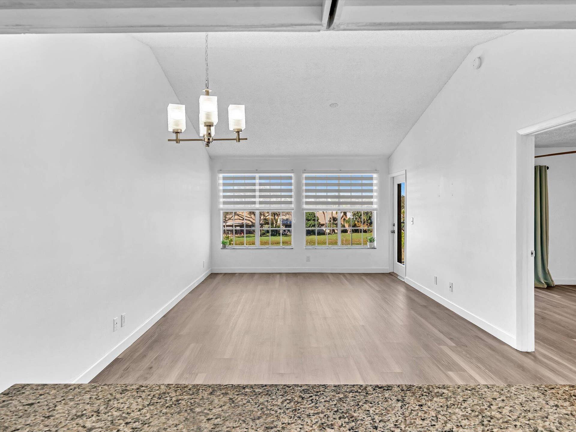 6284 LA COSTA Drive, #K, Boca Raton, Boca Raton, FL 33433 Dining-Living