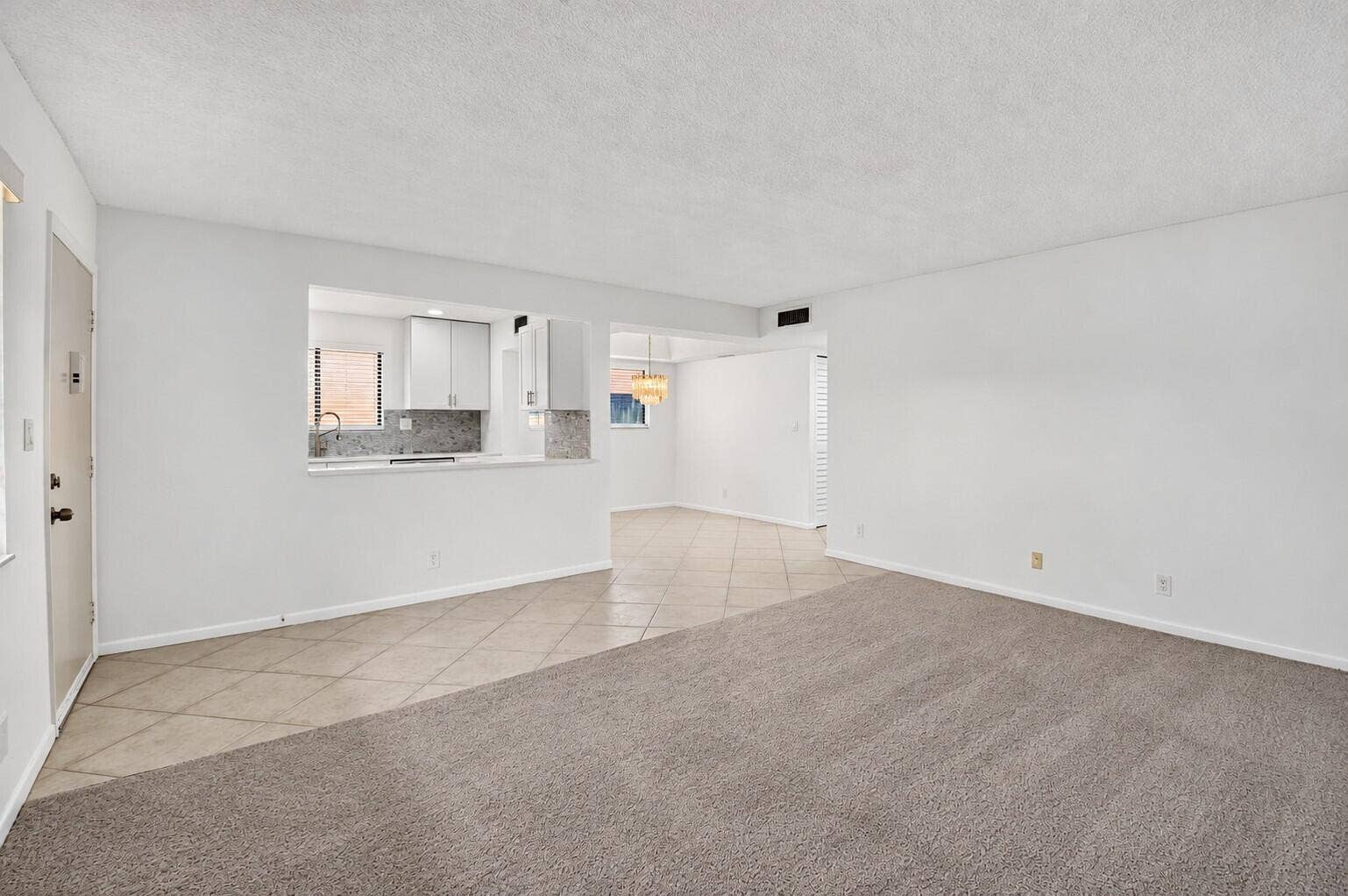 15216 LAKES OF DELRAY Boulevard, #154, Delray Beach, FL 33484 No Table