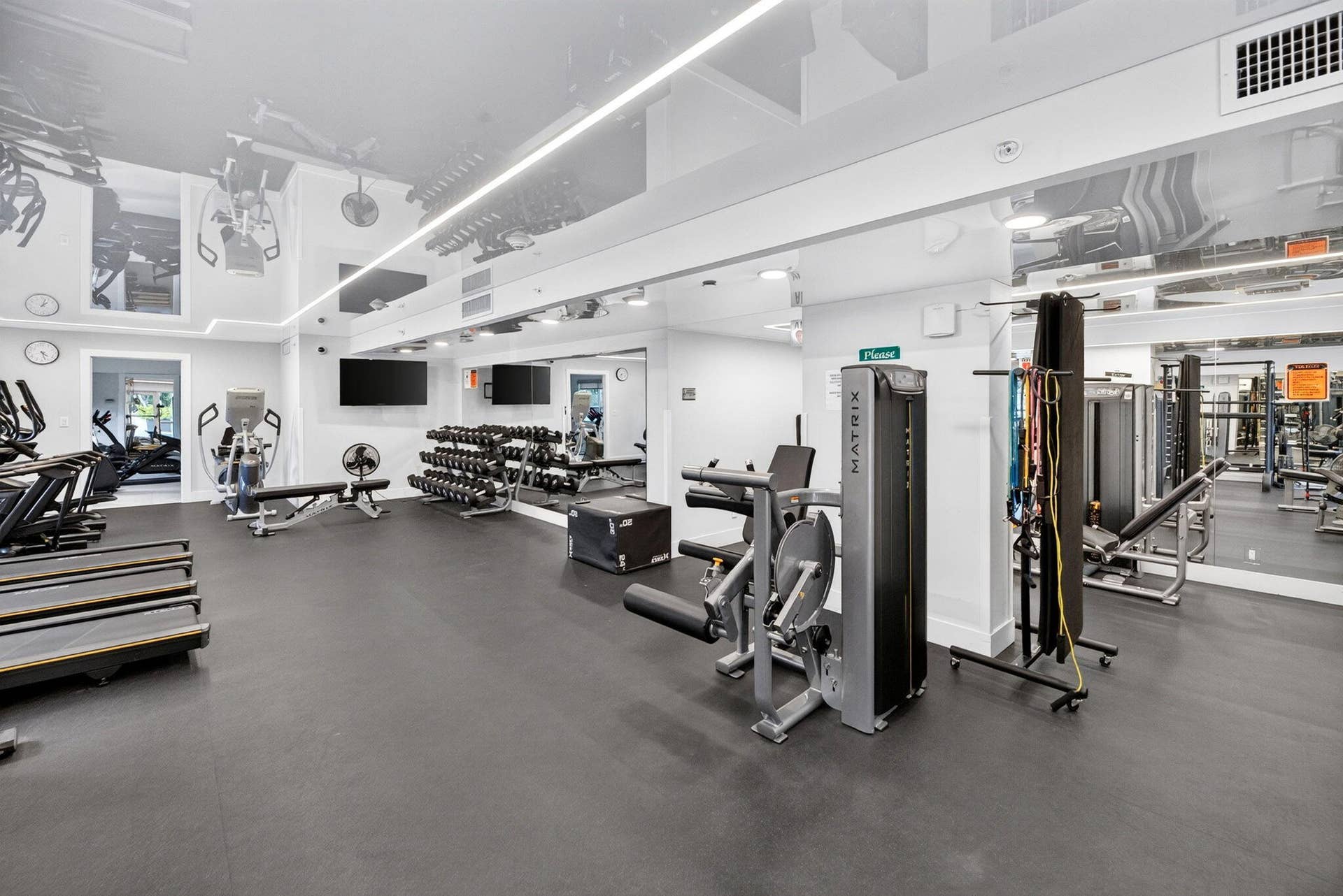 340 SUNSET Drive, #1809, Fort Lauderdale, FL 33301 59-web-or-mls-Gym