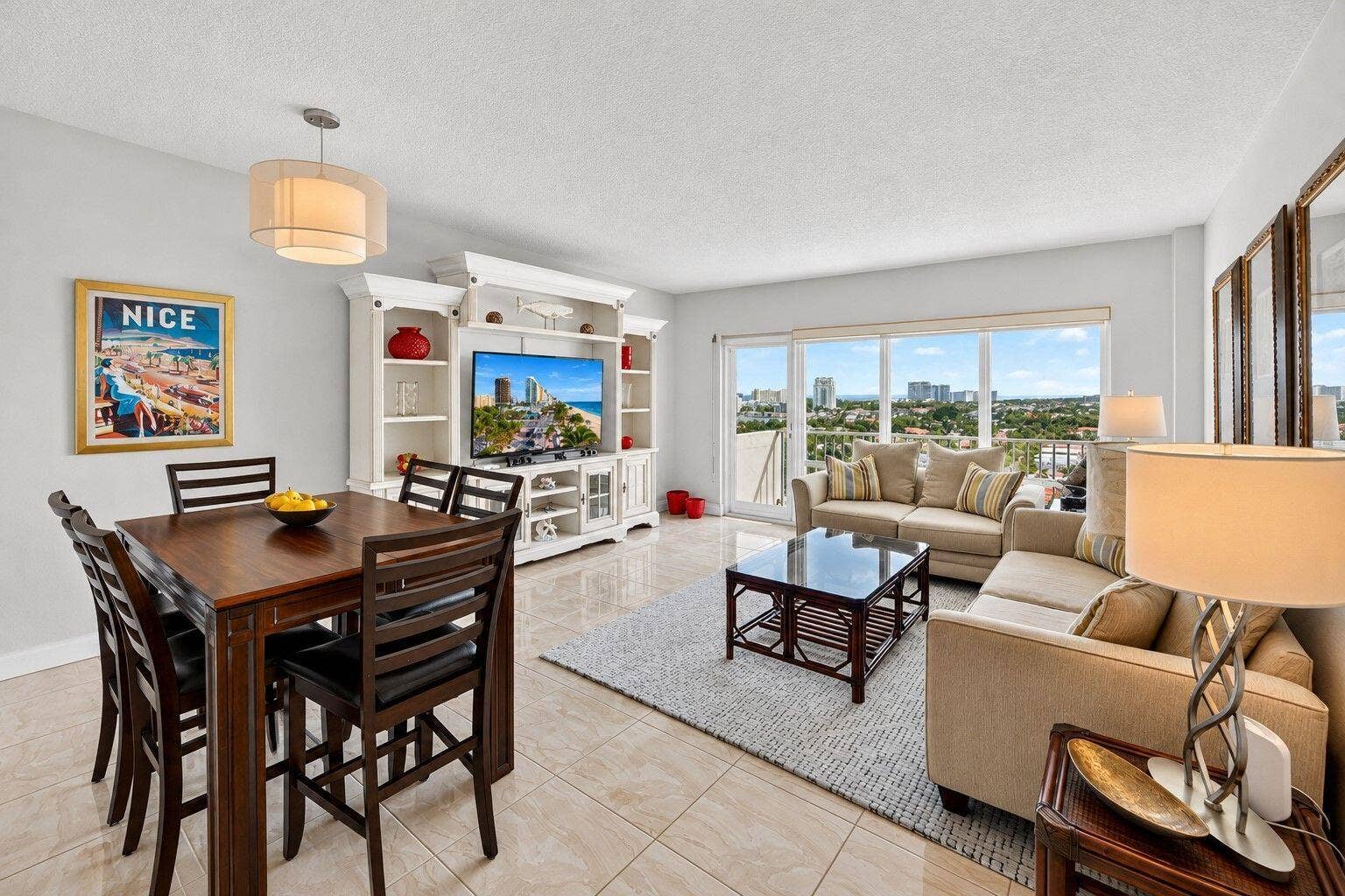 340 SUNSET Drive, #1809, Fort Lauderdale, FL 33301 21-web-or-mls-Living room 1