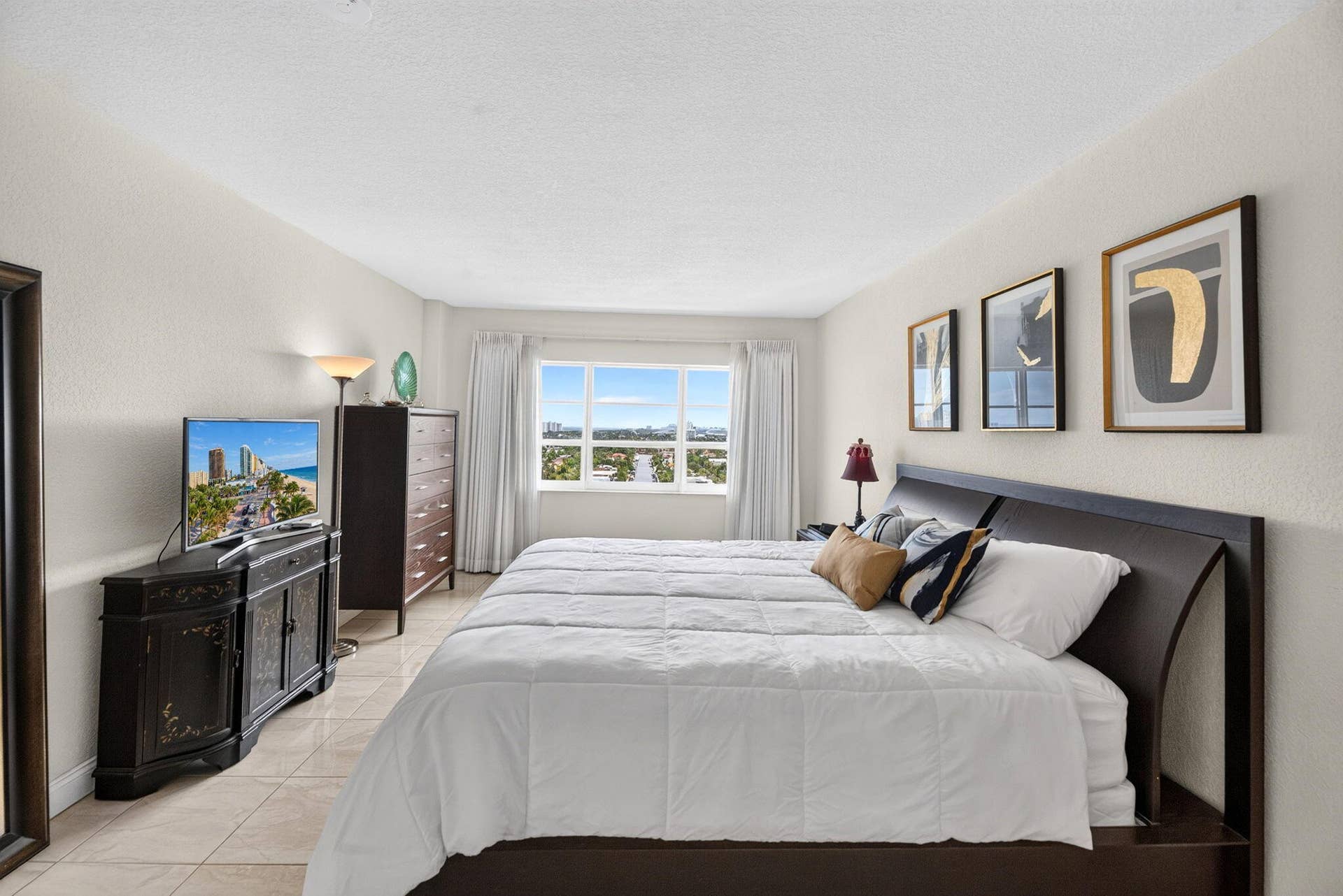 340 SUNSET Drive, #1809, Fort Lauderdale, FL 33301 39-web-or-mls-Primary bedroom 2