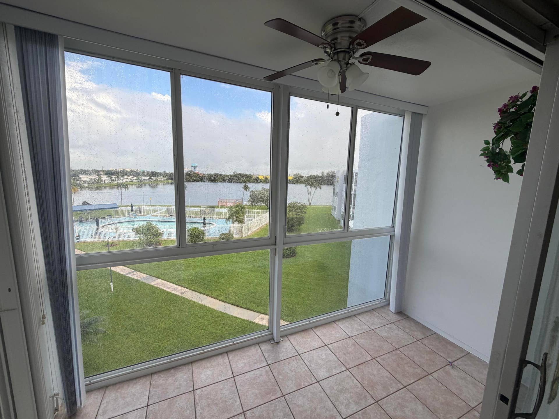 2223 PARK Lane, #312, Hollywood, FL 33021 IMG_1553