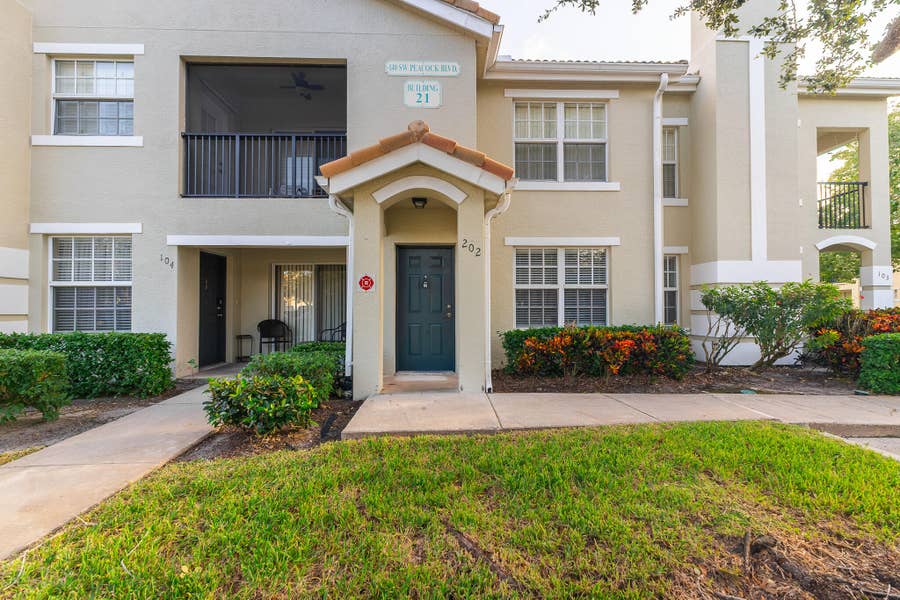 Property photo for 140 SW PEACOCK Boulevard, #21-202, Port St Lucie, FL